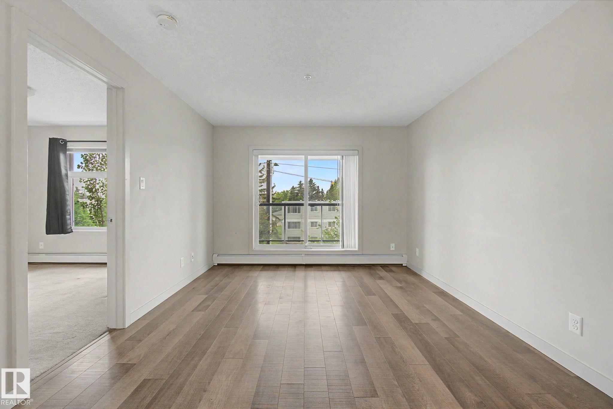 359 - 7805 71 Street NW, King Edward Park, Edmonton