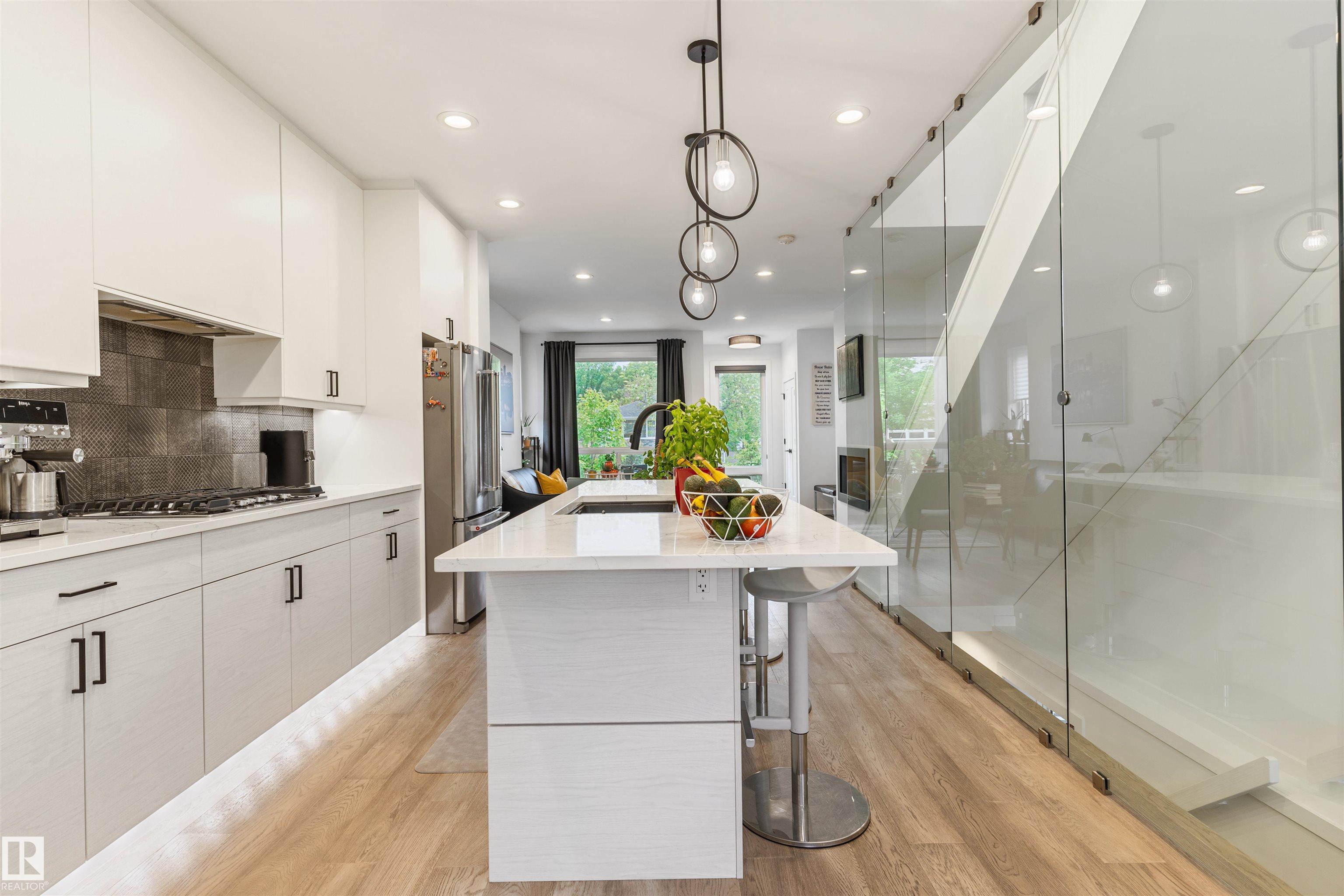 Photo 15 at 9124 73 Avenue NW, Ritchie, Edmonton