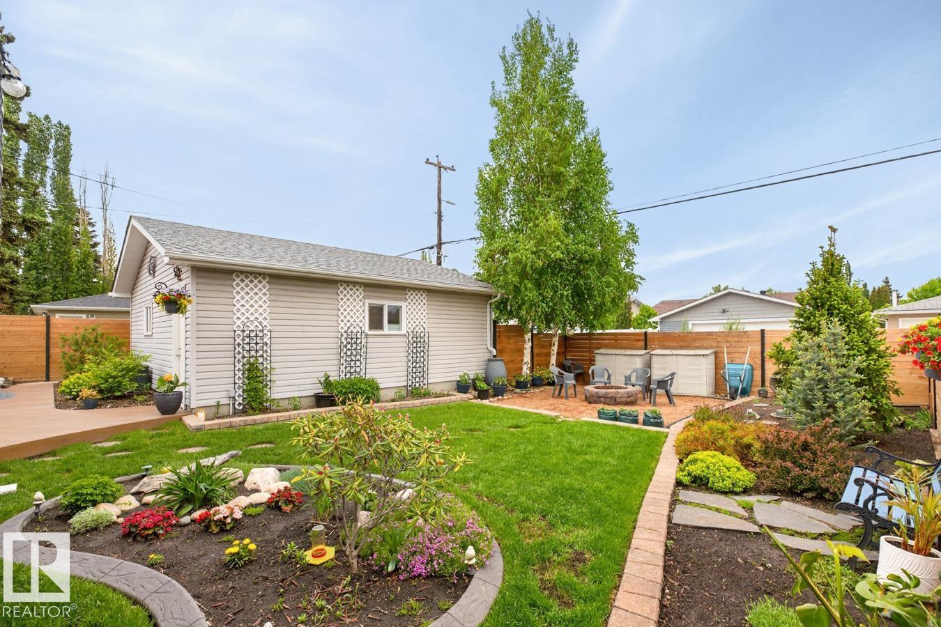 Photo 44 at 9623 Ottewell Road NW, Ottewell, Edmonton