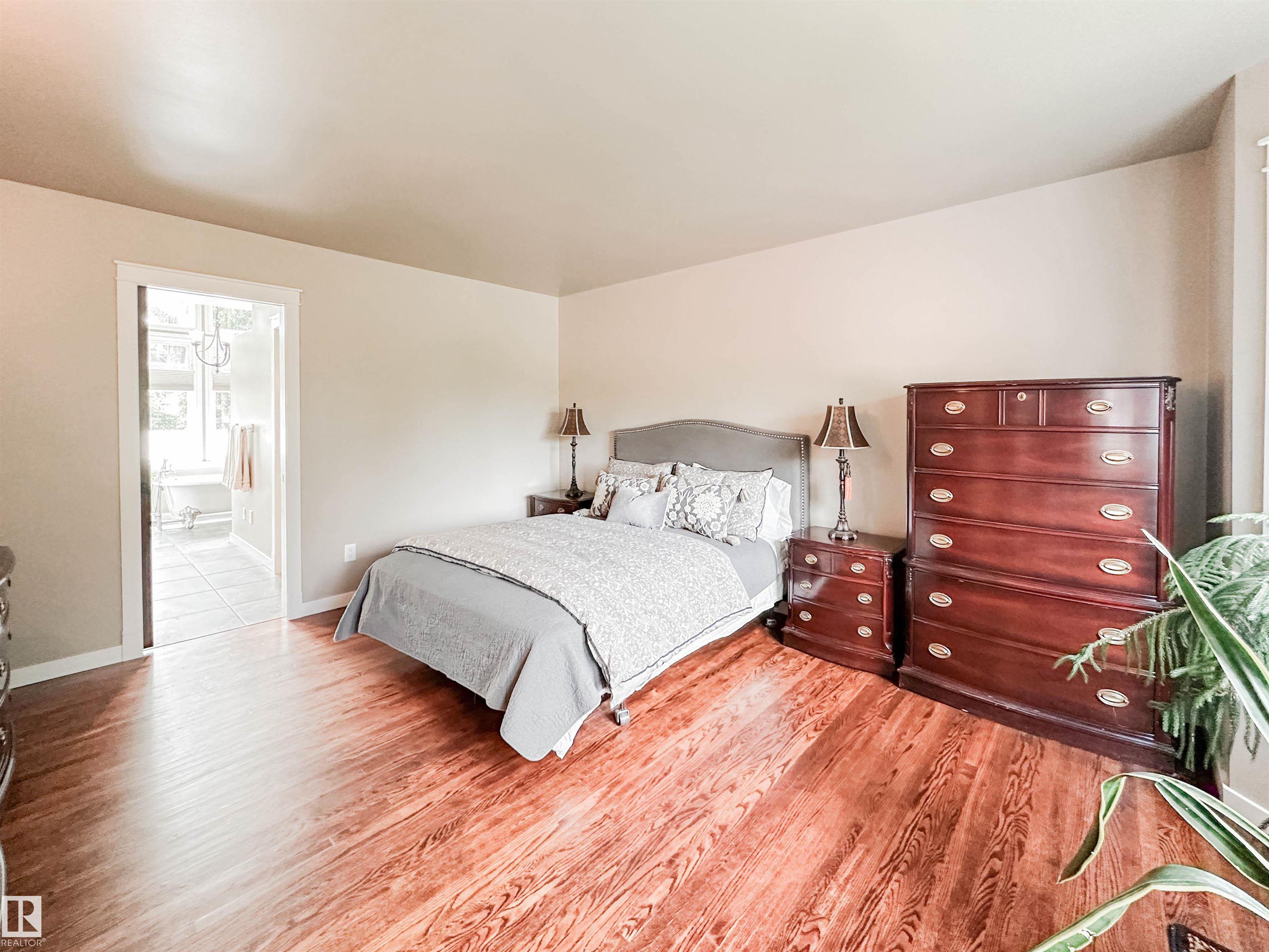 Photo 23 at 3 Laird Place, Lacombe Park, St. Albert