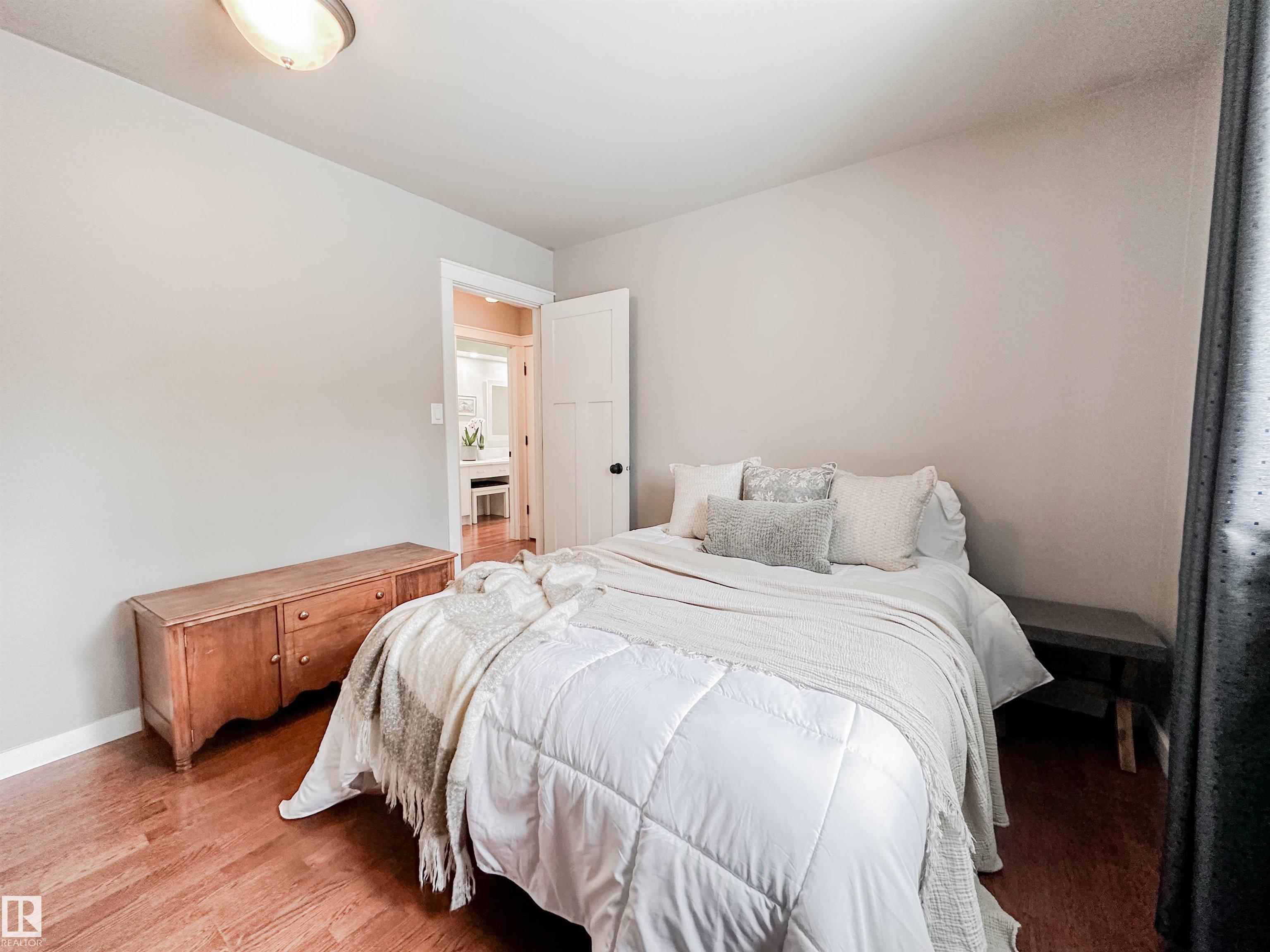 Photo 36 at 3 Laird Place, Lacombe Park, St. Albert