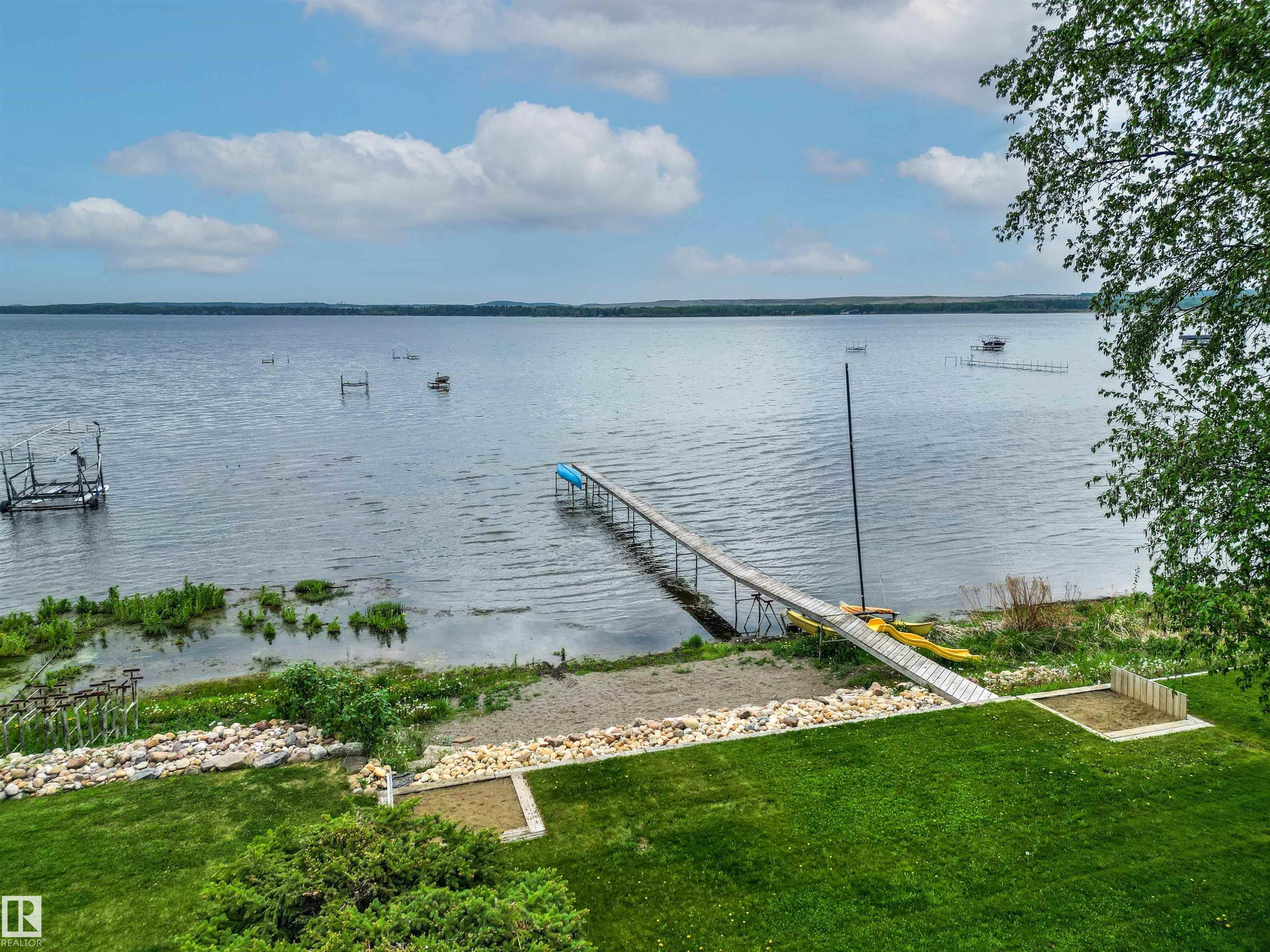 Photo 34 at 597 1 Avenue N, Seba Beach, Rural Parkland County