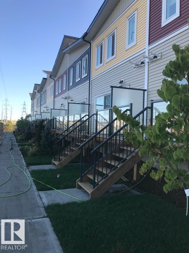 10 - 2803 14 Avenue NW, Laurel, Edmonton