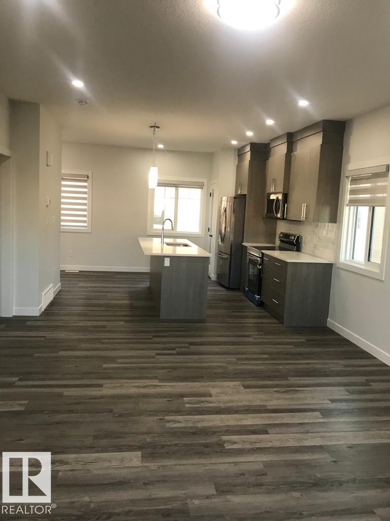10 - 2803 14 Avenue NW, Laurel, Edmonton