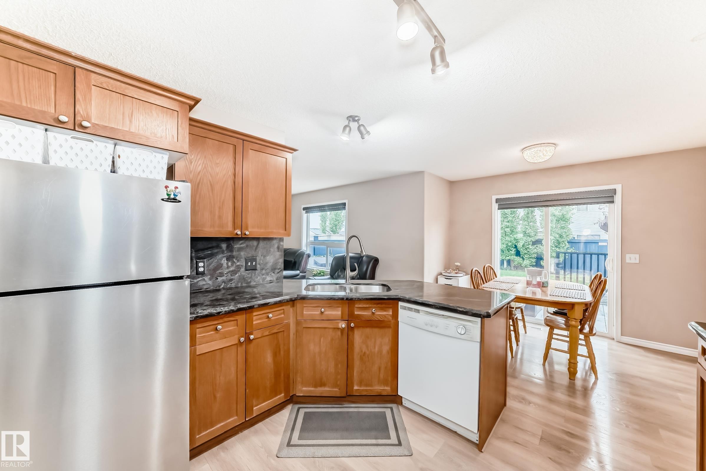 Photo 8 at 3994 Mcmullen Green green SW, Macewan, Edmonton