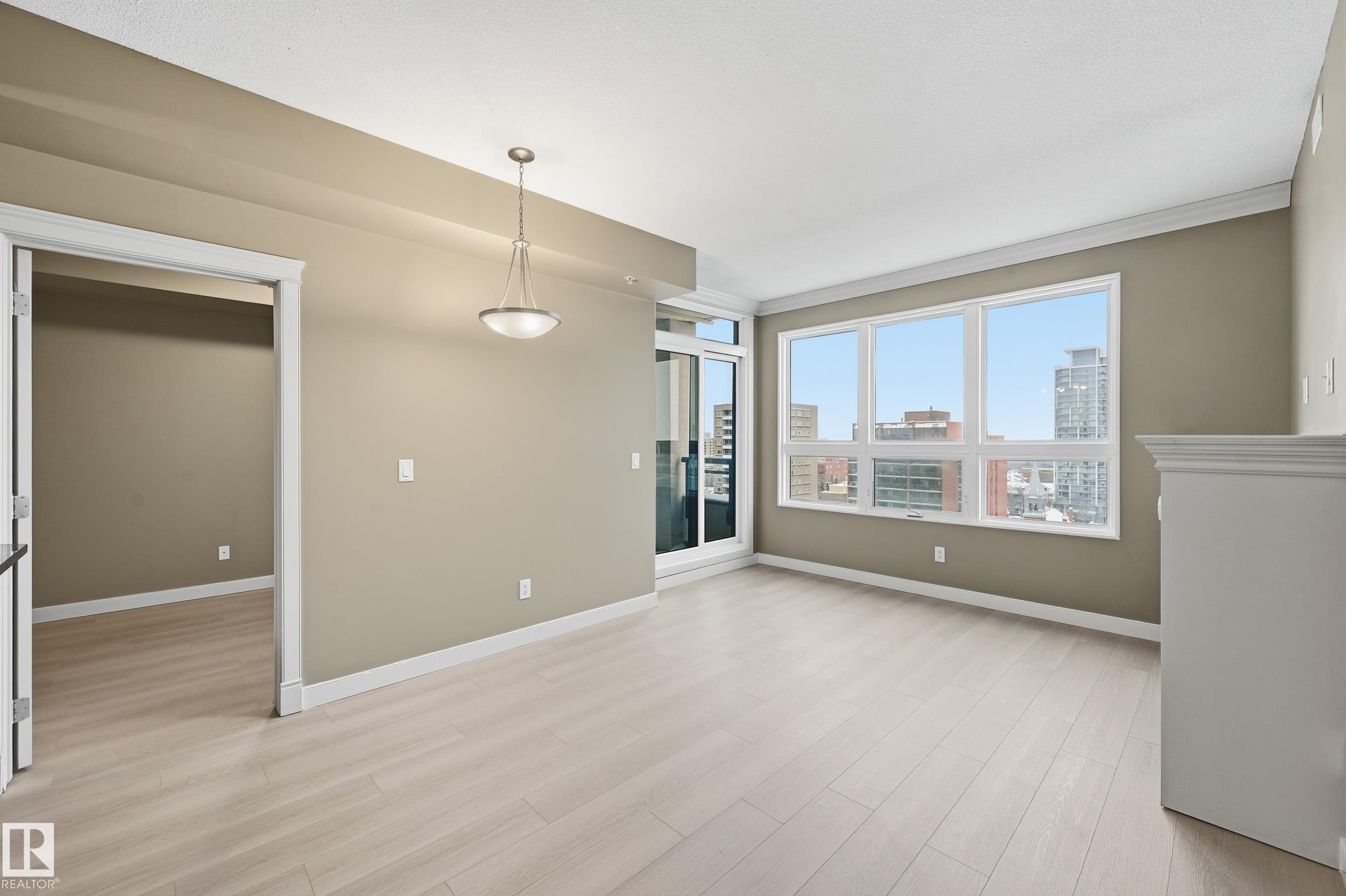 1407 - 9939 109 Street NW, Downtown, Edmonton