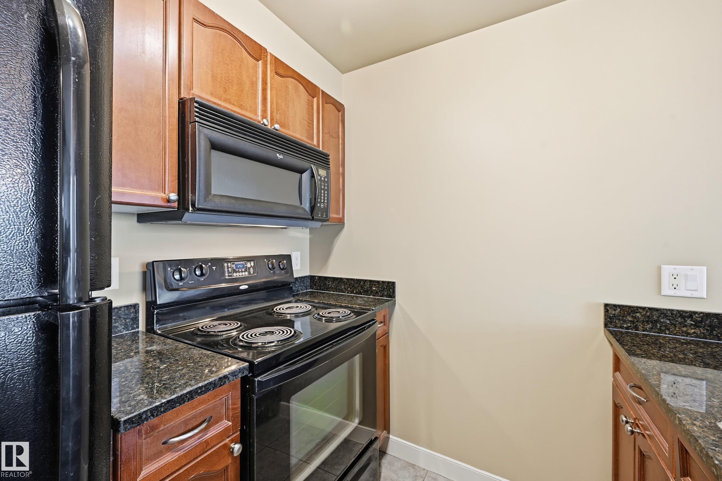 Photo 10 at 1407 - 9939 109 Street NW, Downtown, Edmonton