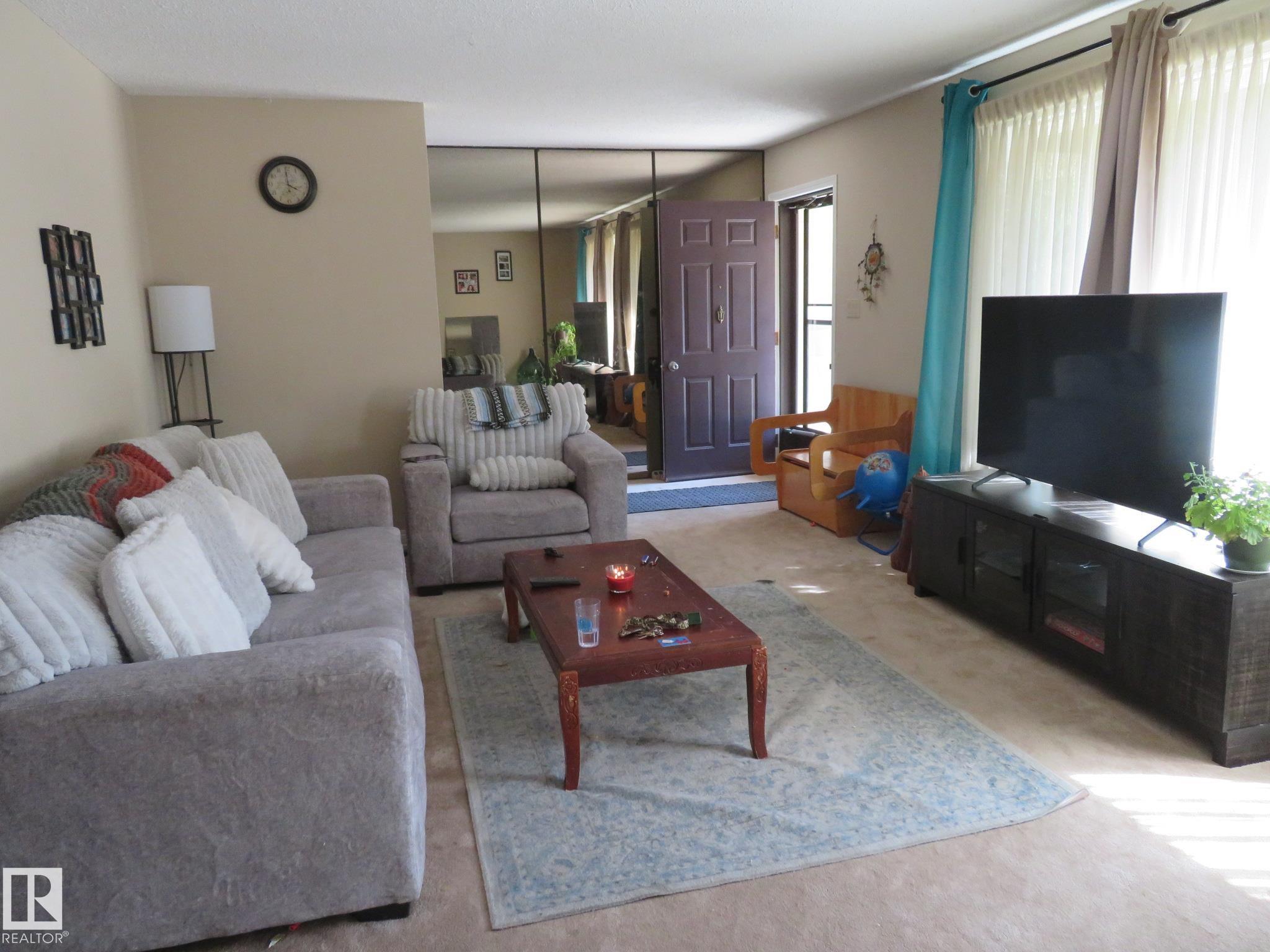 Photo 20 at 10720 57 Avenue NW, Pleasantview, Edmonton