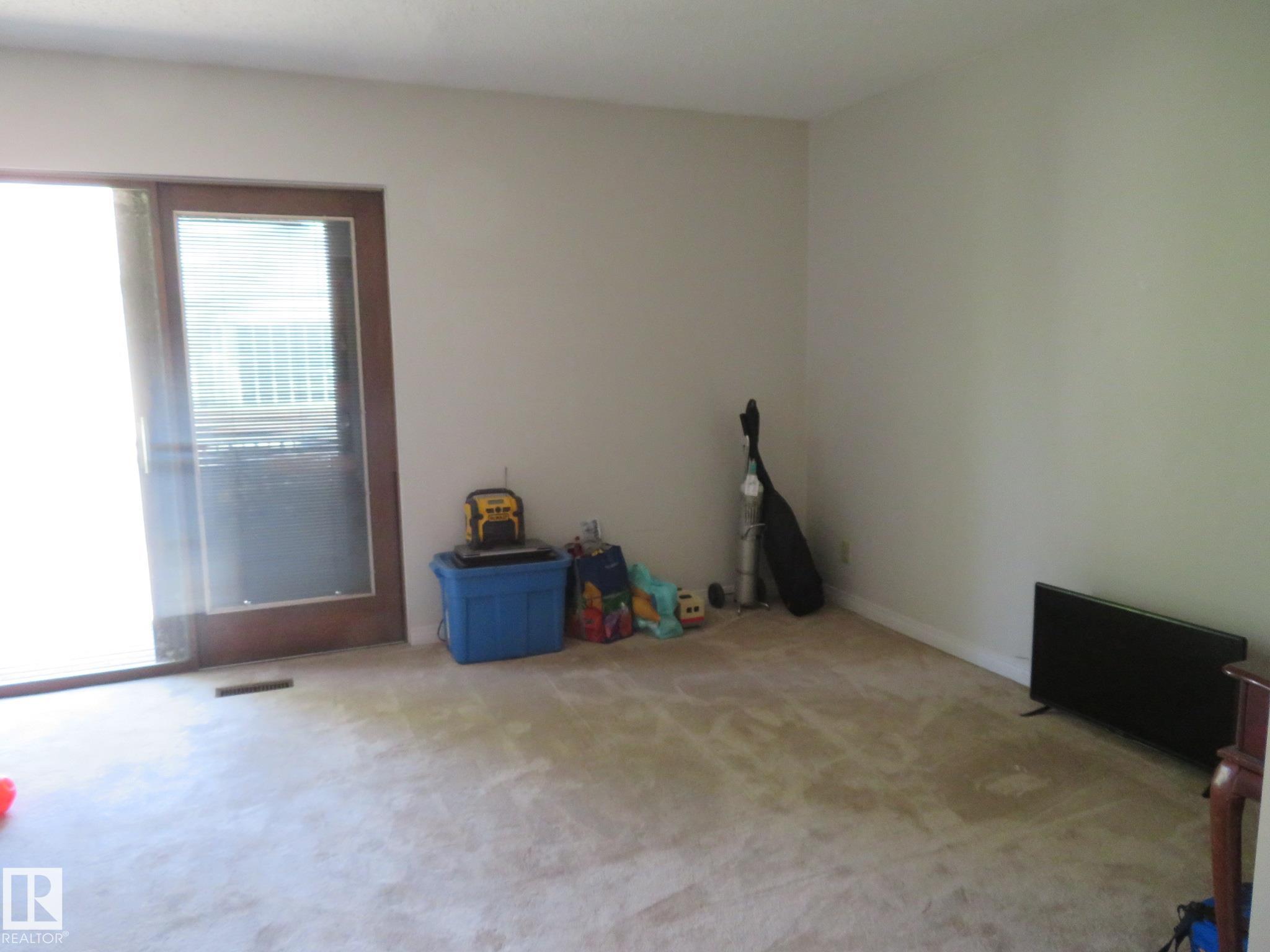 Photo 26 at 10720 57 Avenue NW, Pleasantview, Edmonton