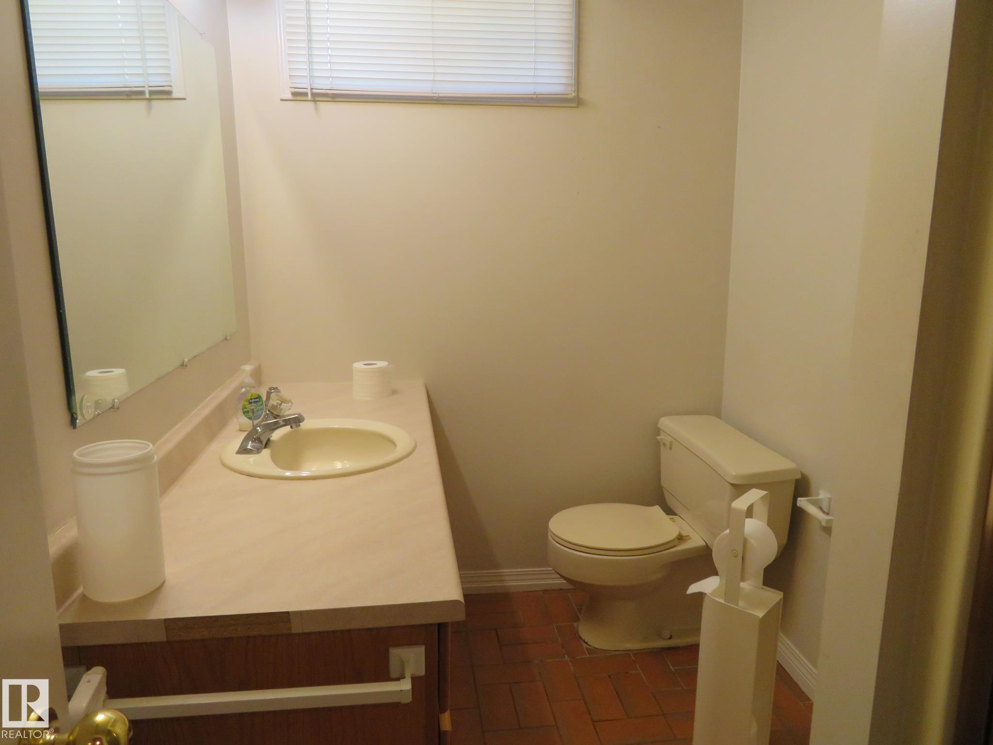 Photo 32 at 10720 57 Avenue NW, Pleasantview, Edmonton