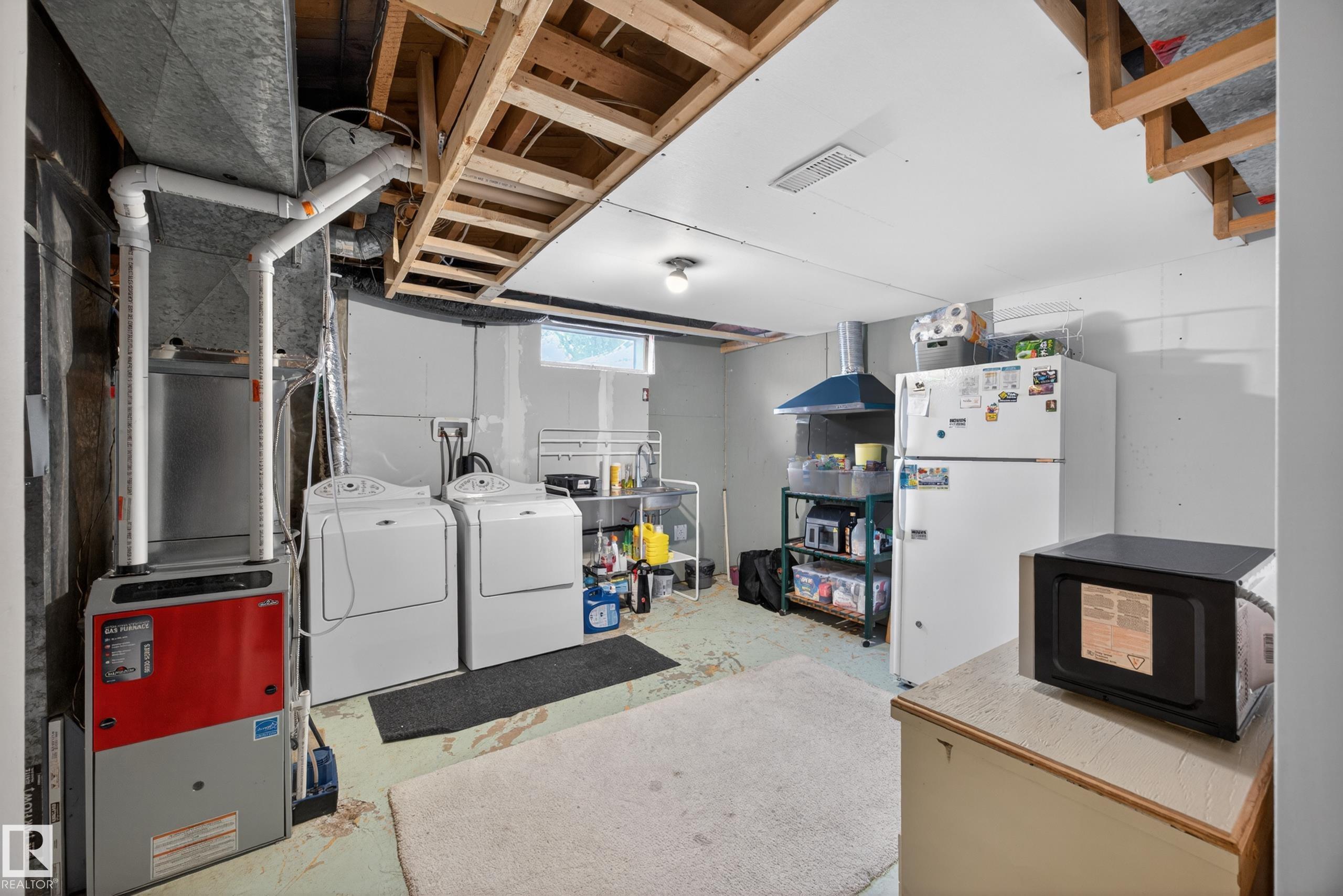 Photo 31 at 5216 104a Street NW, Pleasantview, Edmonton