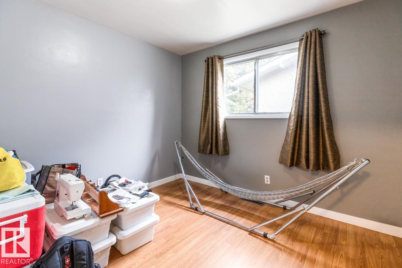 Photo 17 at 6303 89 Avenue NW, Kenilworth, Edmonton