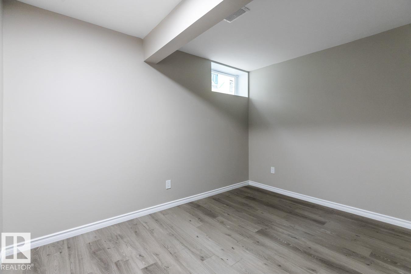 Photo 30 at 6303 89 Avenue NW, Kenilworth, Edmonton