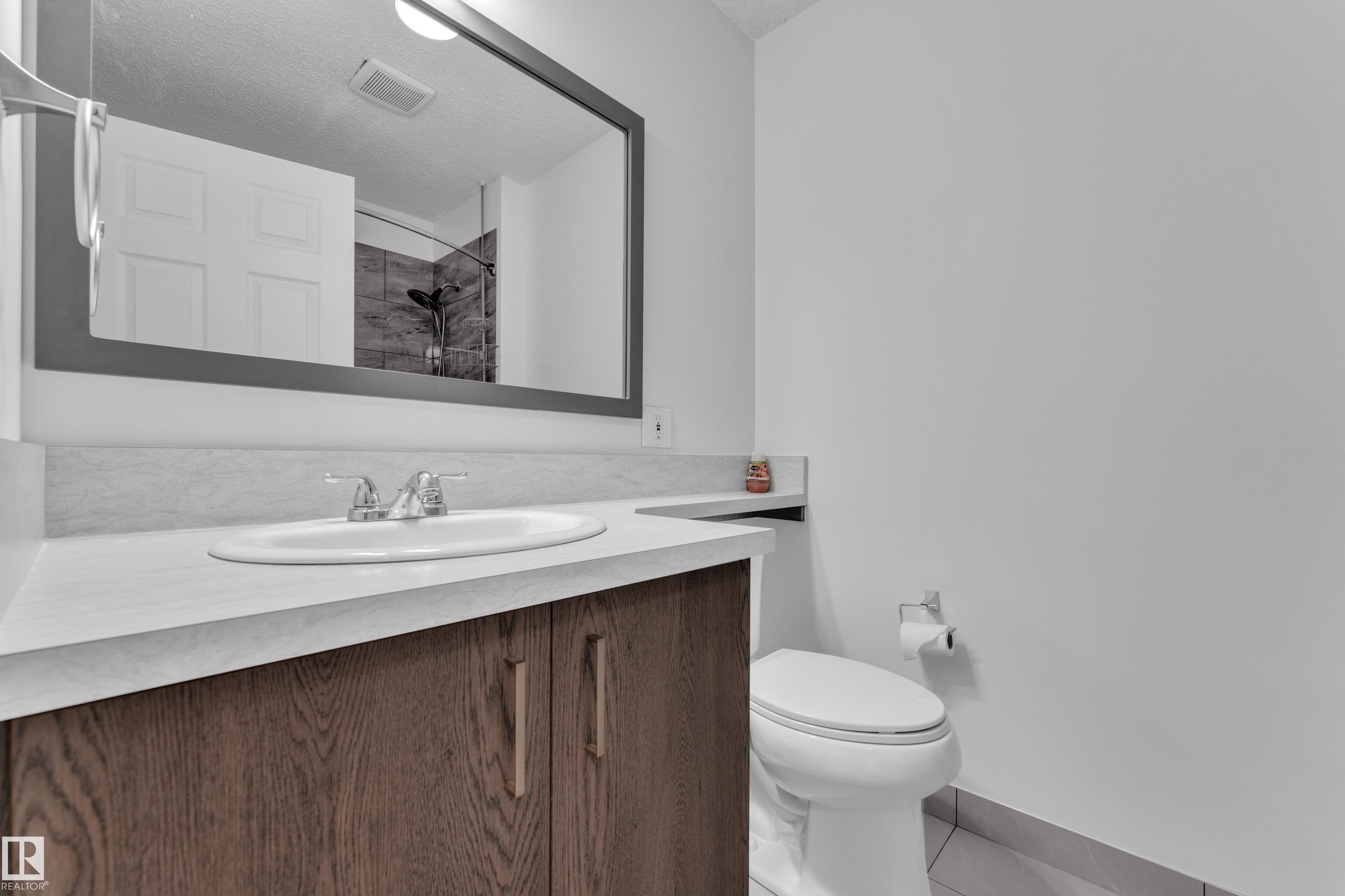 Photo 13 at 47 Galloway Drive, Glen Allan, Sherwood Park