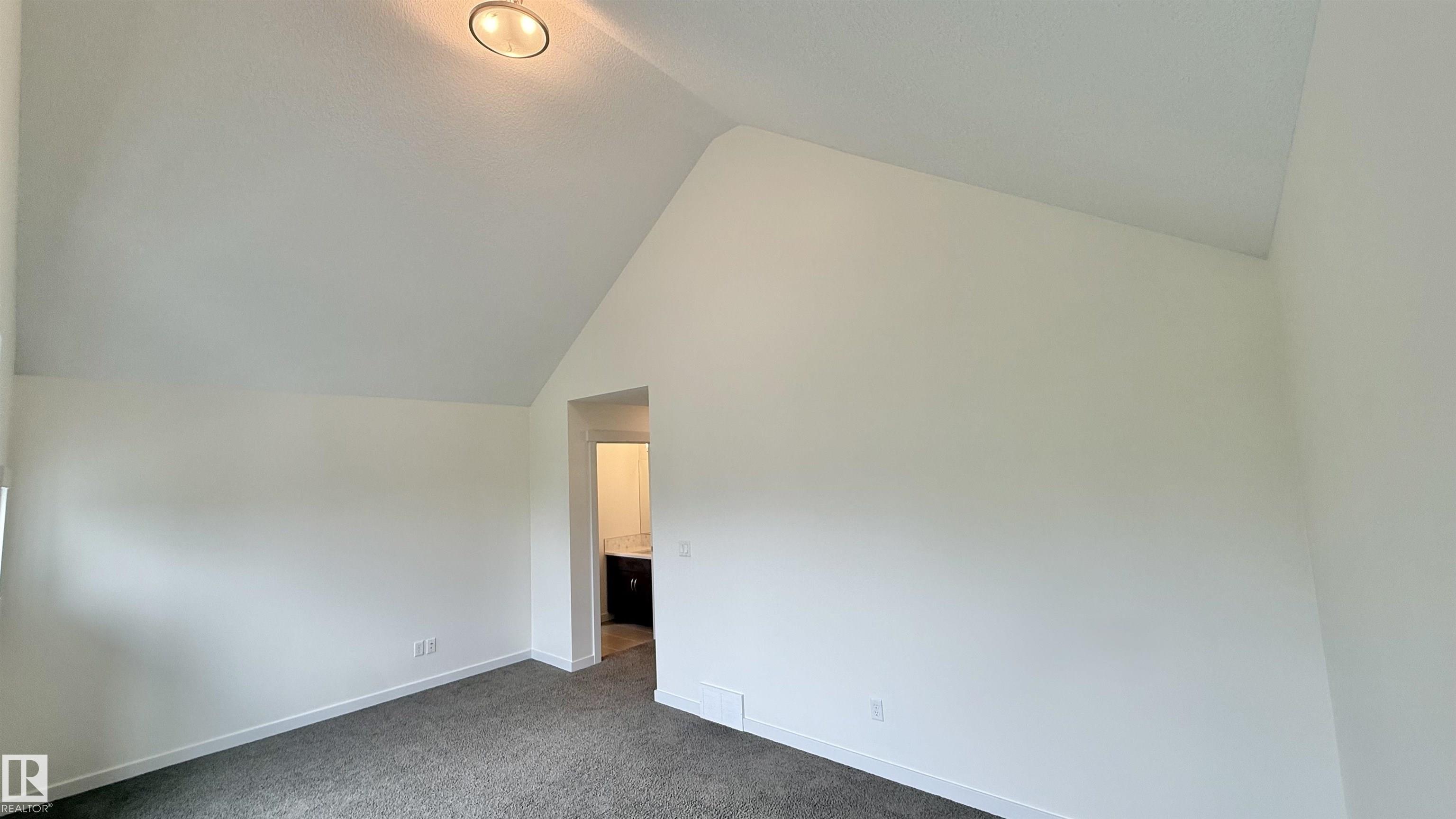 Photo 22 at 3962 Claxton Loop SW, Chappelle Area, Edmonton