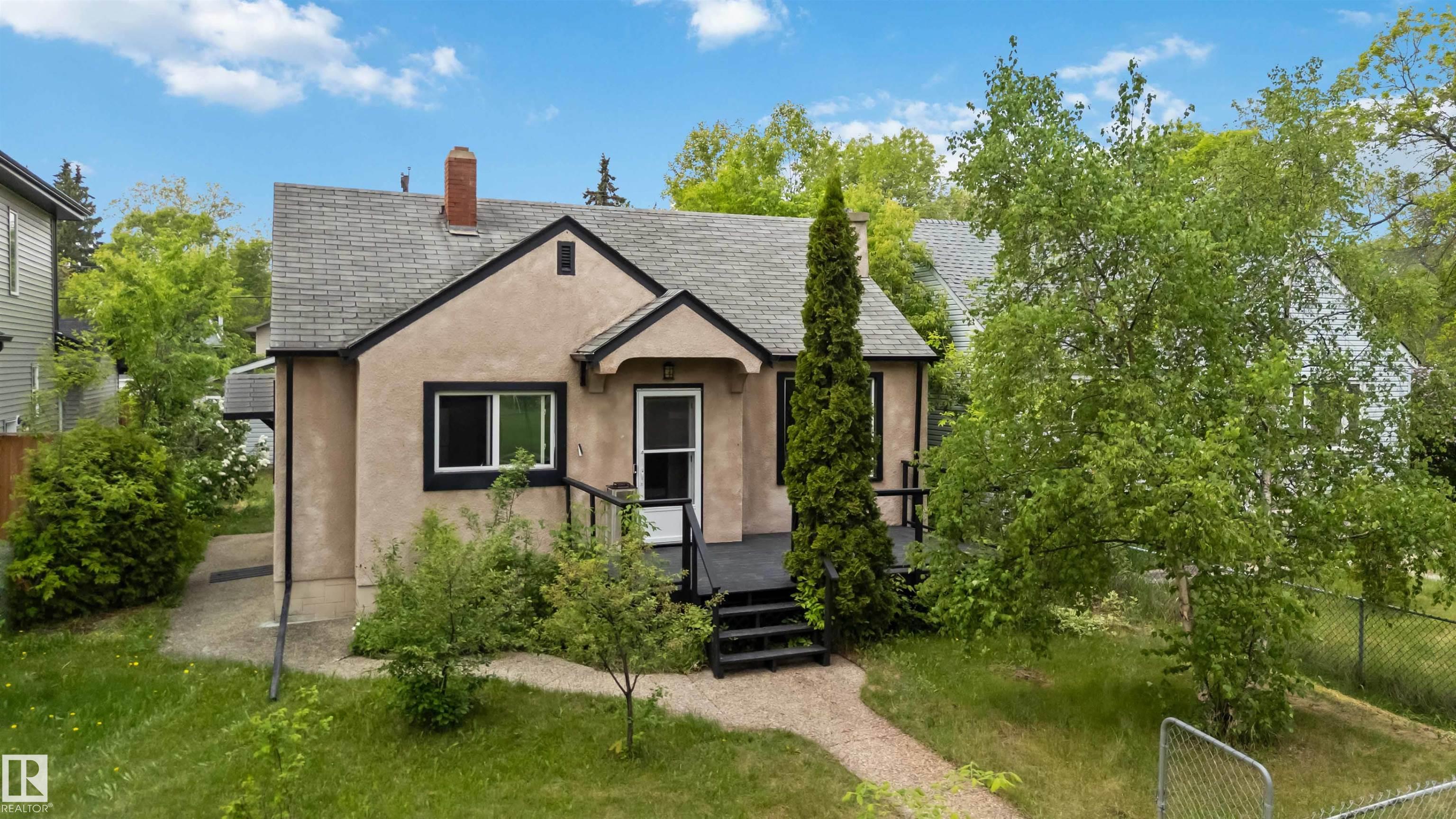 Photo 40 at 11842 93 Street NW, Alberta Avenue, Edmonton