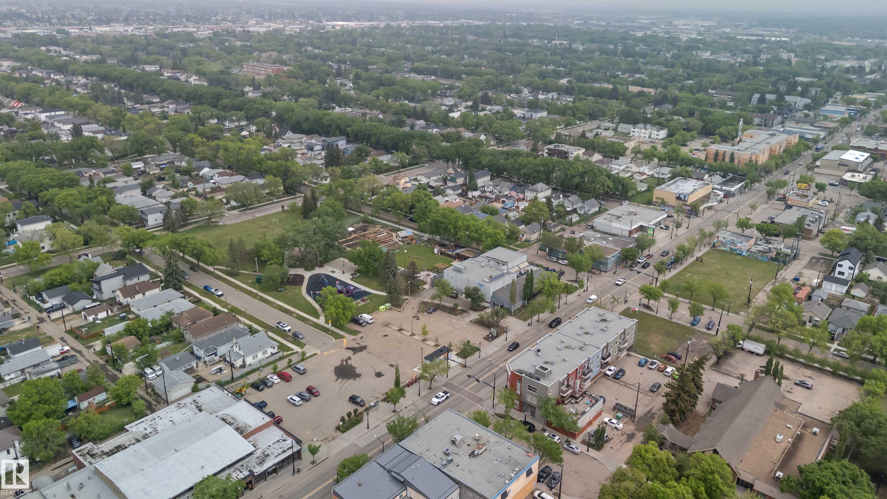 Photo 47 at 11842 93 Street NW, Alberta Avenue, Edmonton