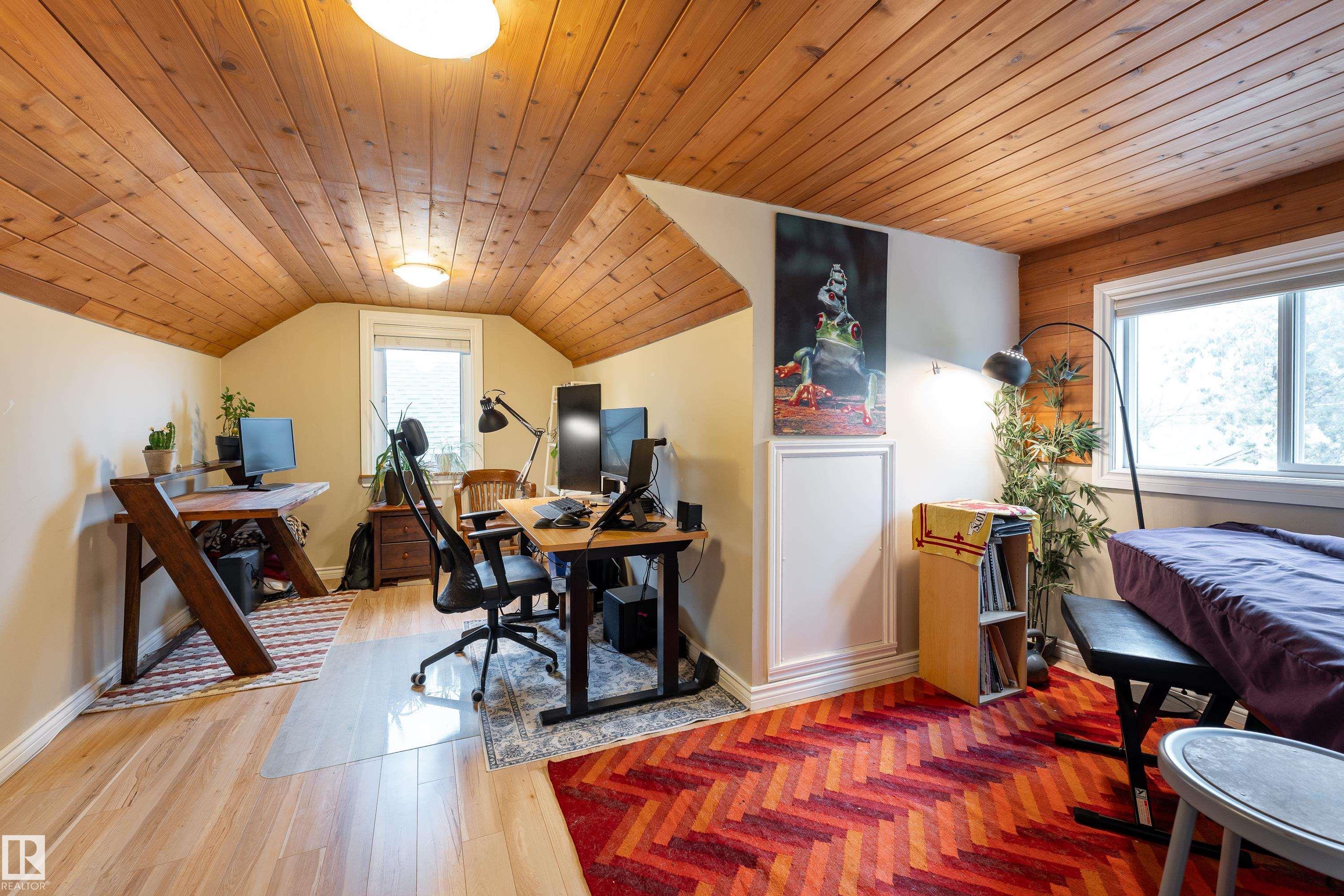 Photo 13 at 11228 67 Street NW, Bellevue, Edmonton