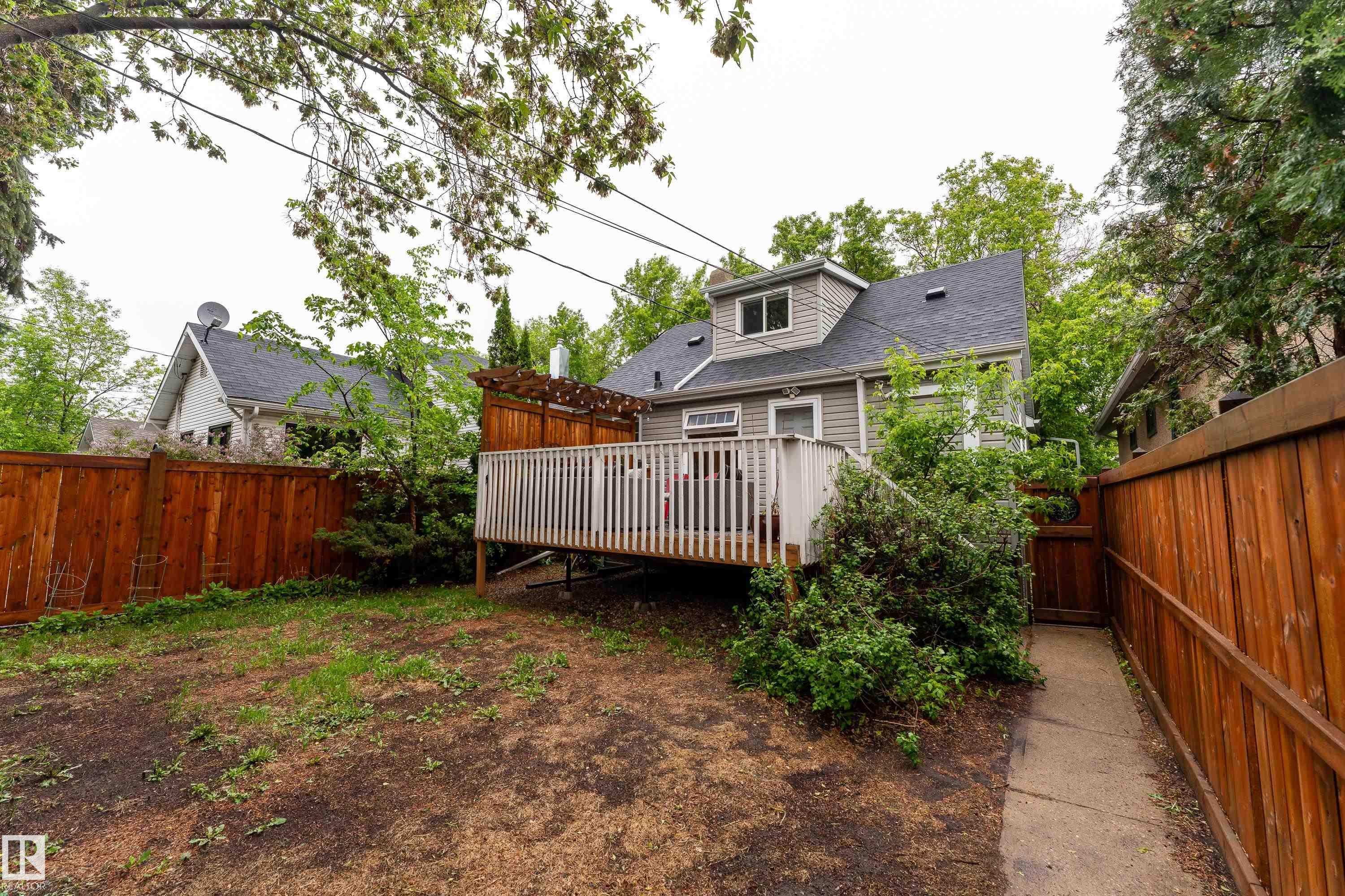 Photo 24 at 11228 67 Street NW, Bellevue, Edmonton