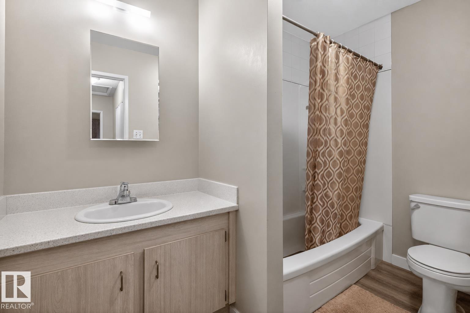 Photo 13 at 11368 139 Avenue NW, Carlisle, Edmonton