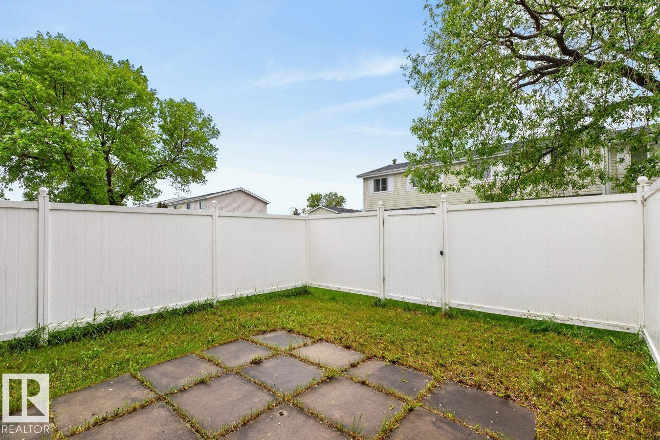 Photo 28 at 11368 139 Avenue NW, Carlisle, Edmonton