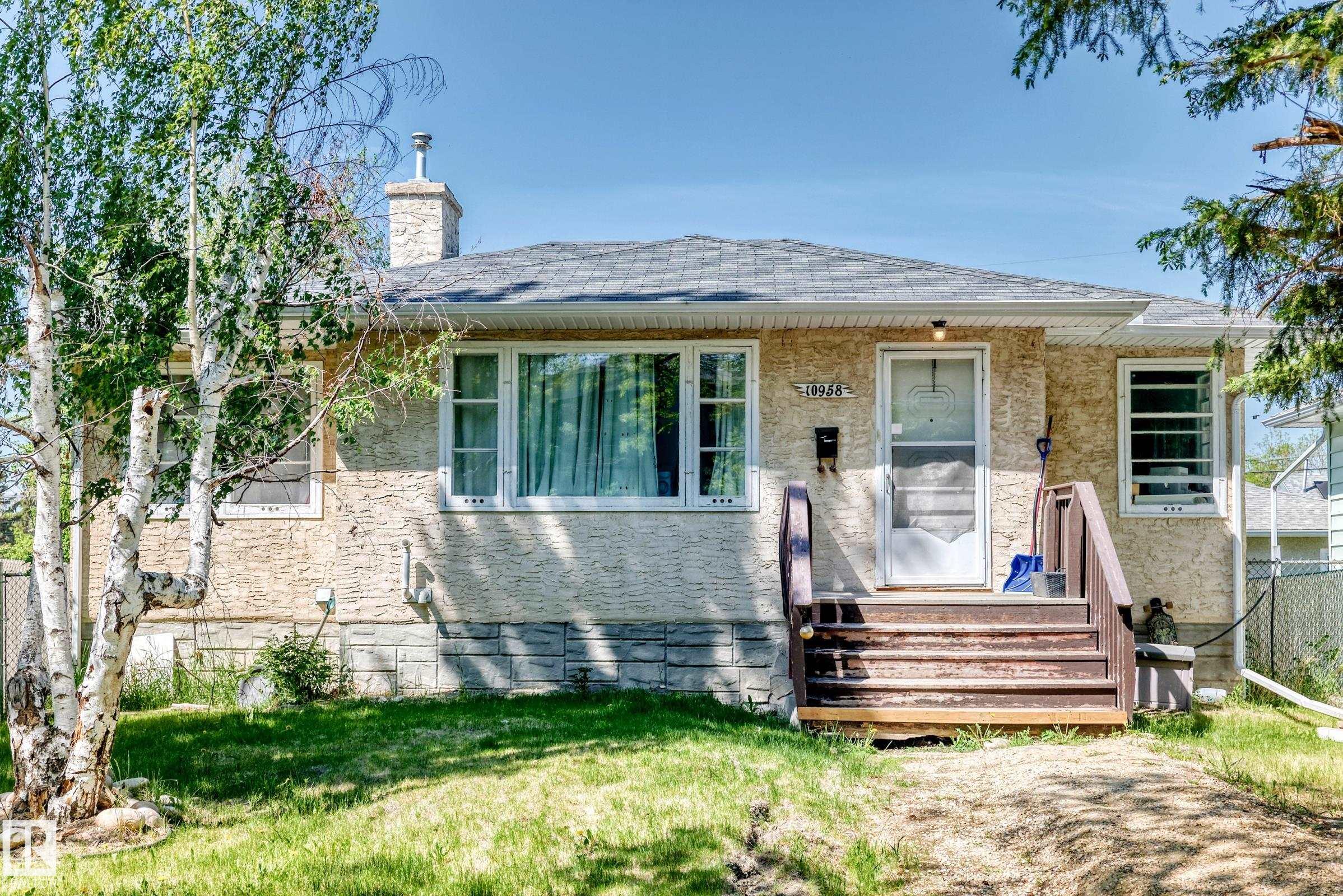 10958 65 Avenue NW, Parkallen, Edmonton