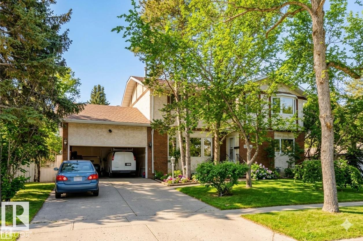 10819 54 Avenue NW, Pleasantview, Edmonton