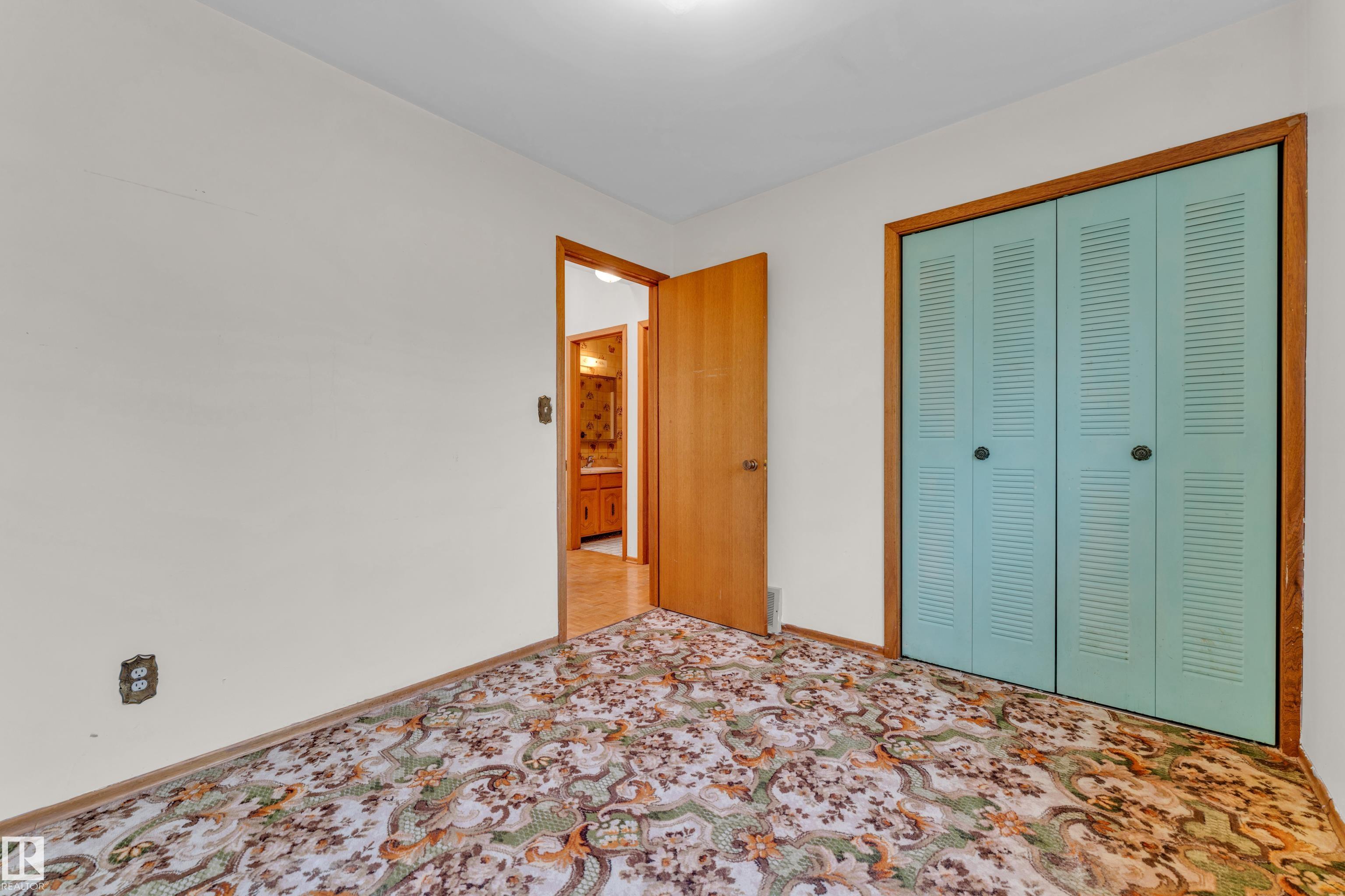 Photo 21 at 10819 54 Avenue NW, Pleasantview, Edmonton