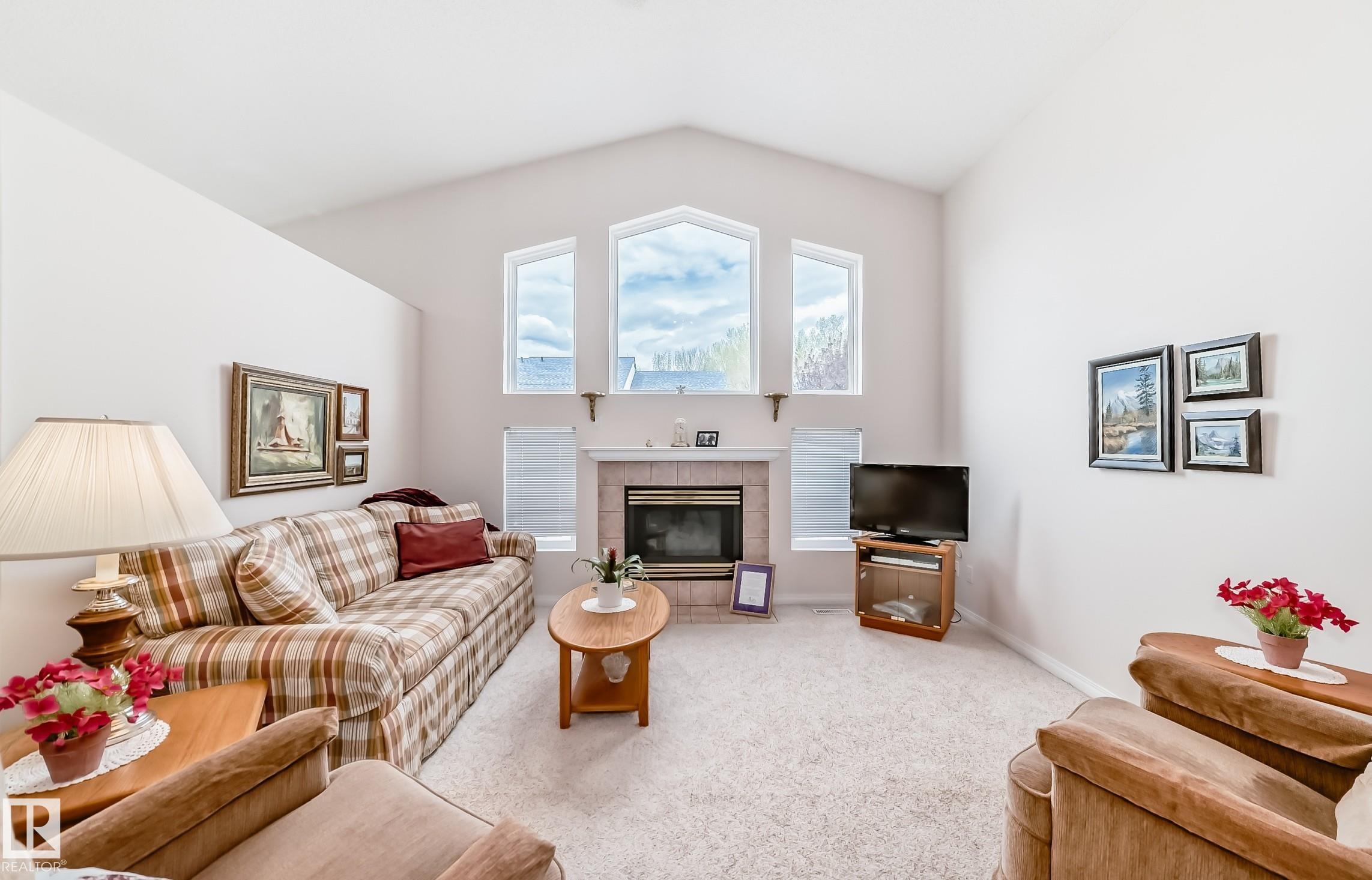 Photo 11 at 49 - 9718 176 Street NW, Terra Losa, Edmonton