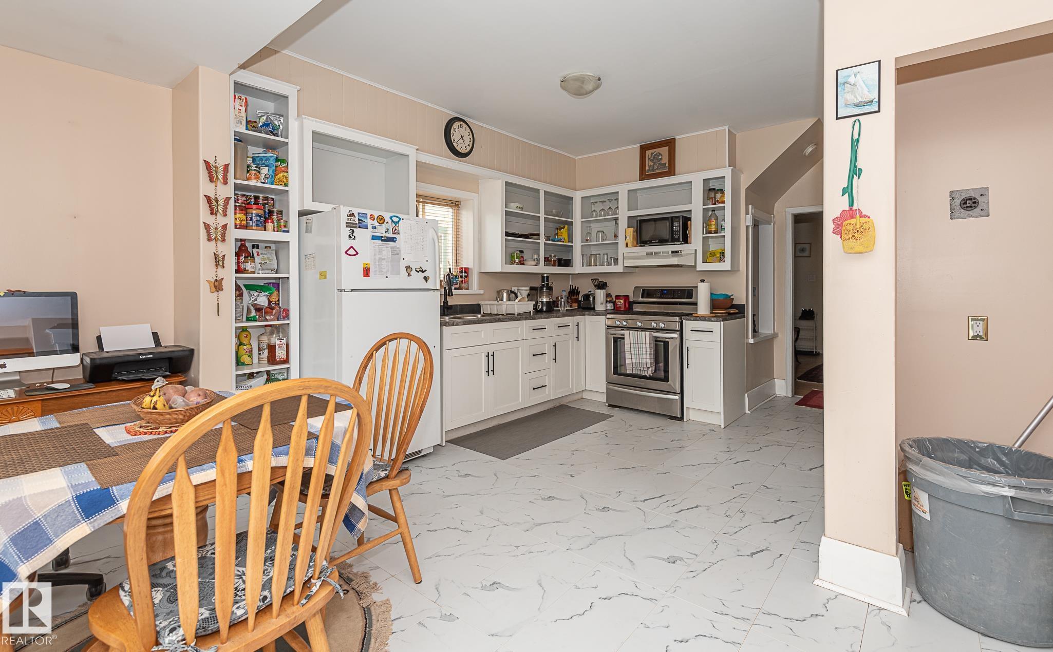 Photo 12 at 9623 110a Avenue NW, Mccauley, Edmonton