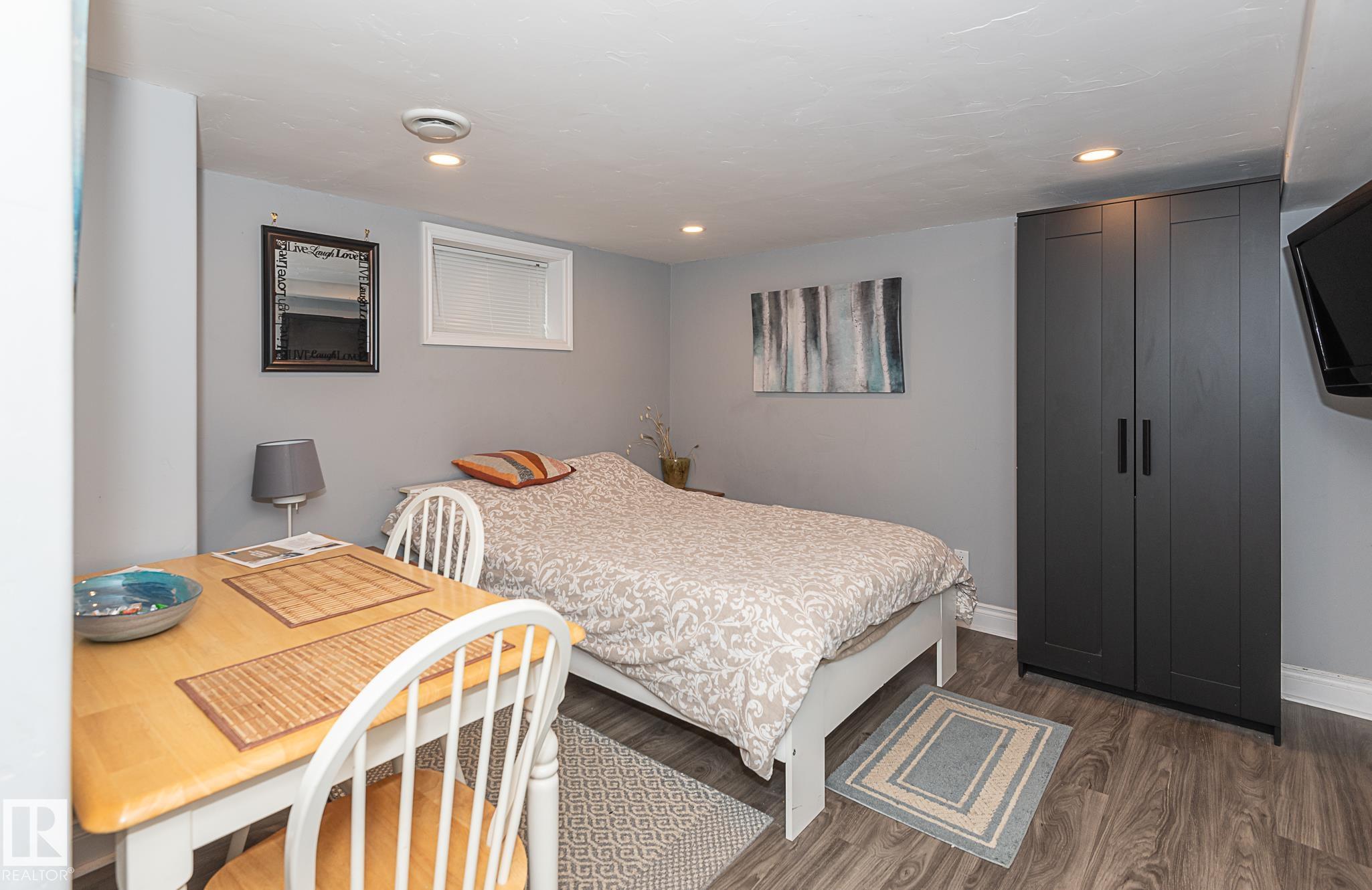 Photo 32 at 9623 110a Avenue NW, Mccauley, Edmonton