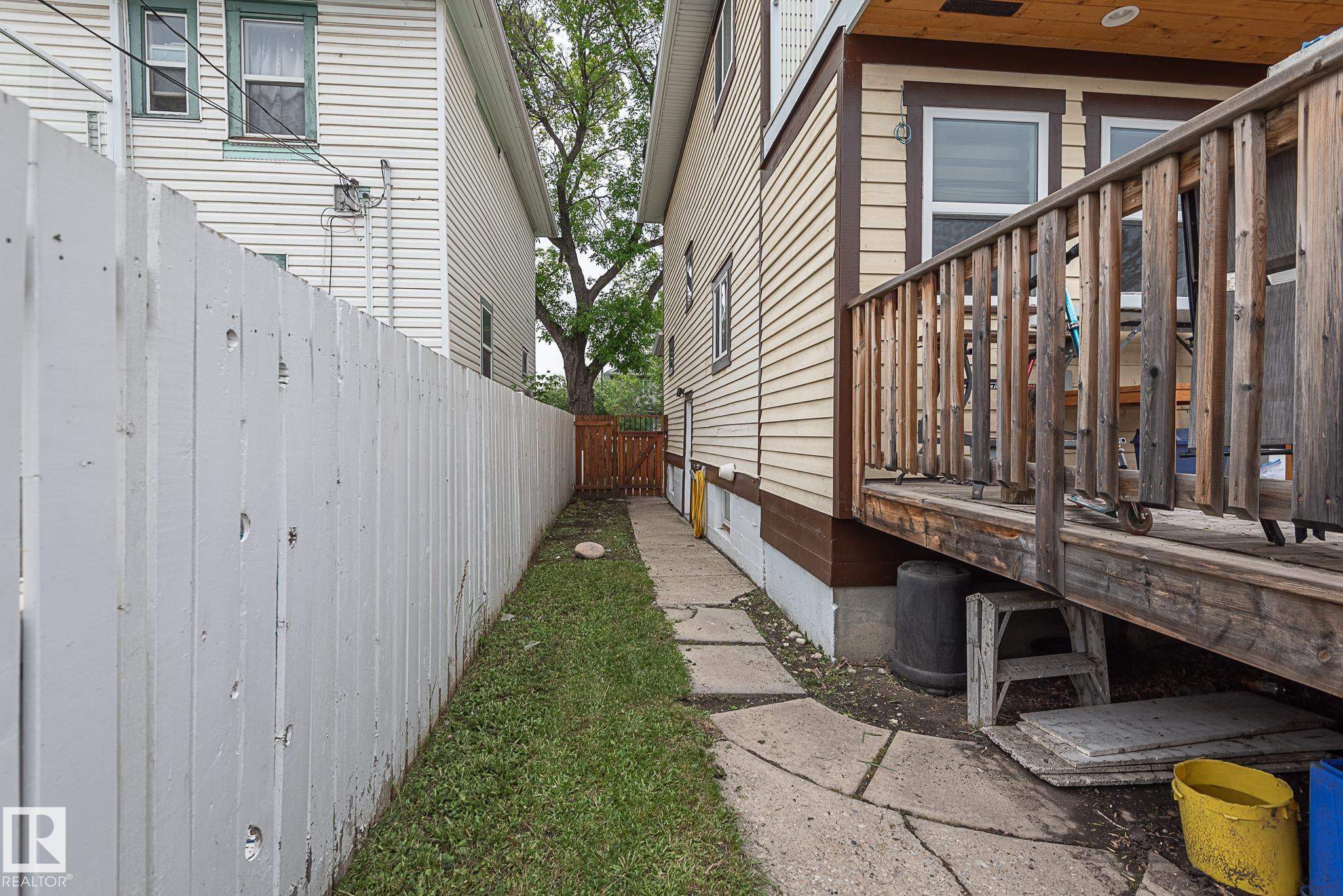 Photo 35 at 9623 110a Avenue NW, Mccauley, Edmonton