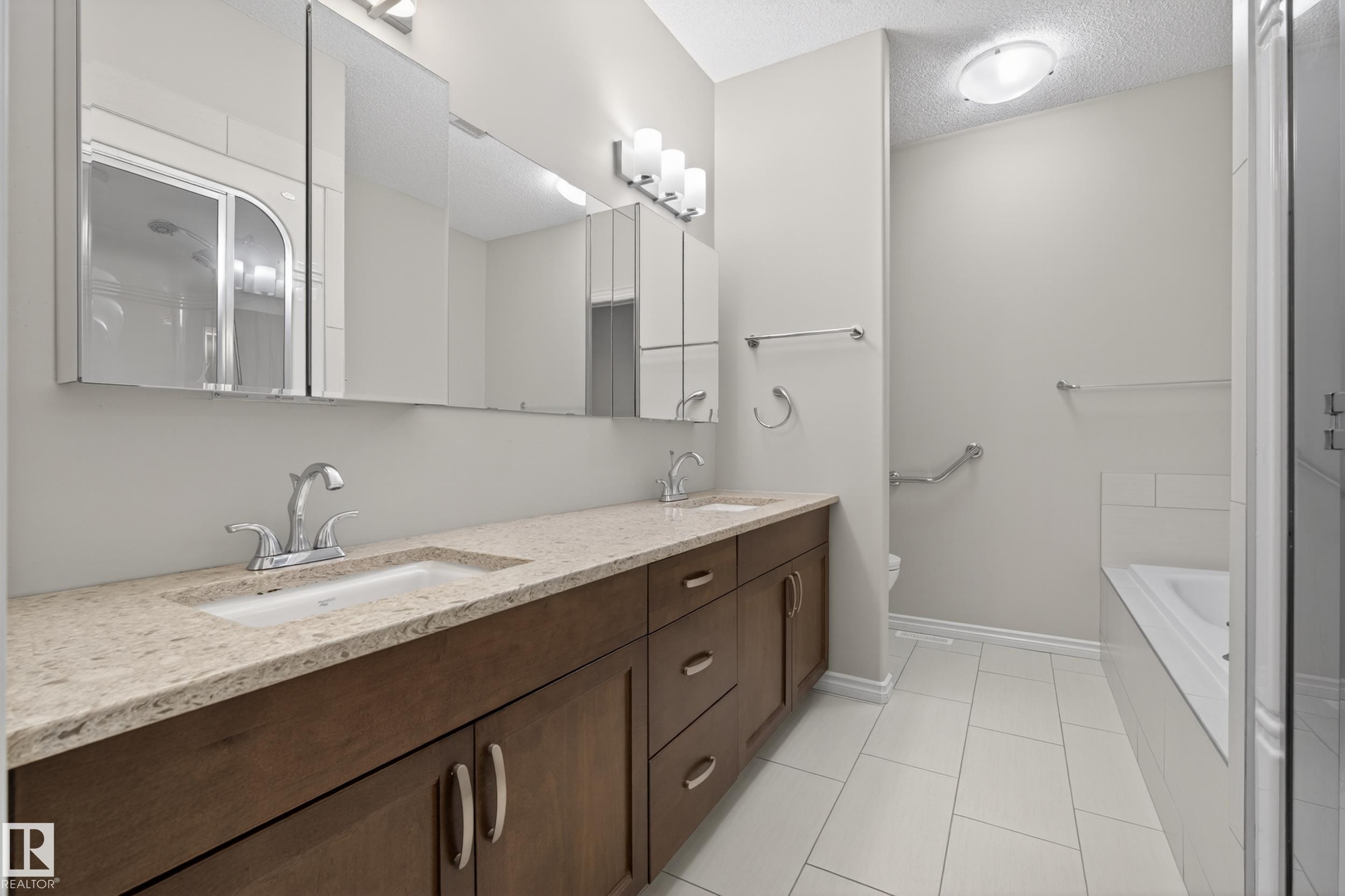 Photo 16 at 29 - 5300 Sunview Lane, Summerwood, Sherwood Park