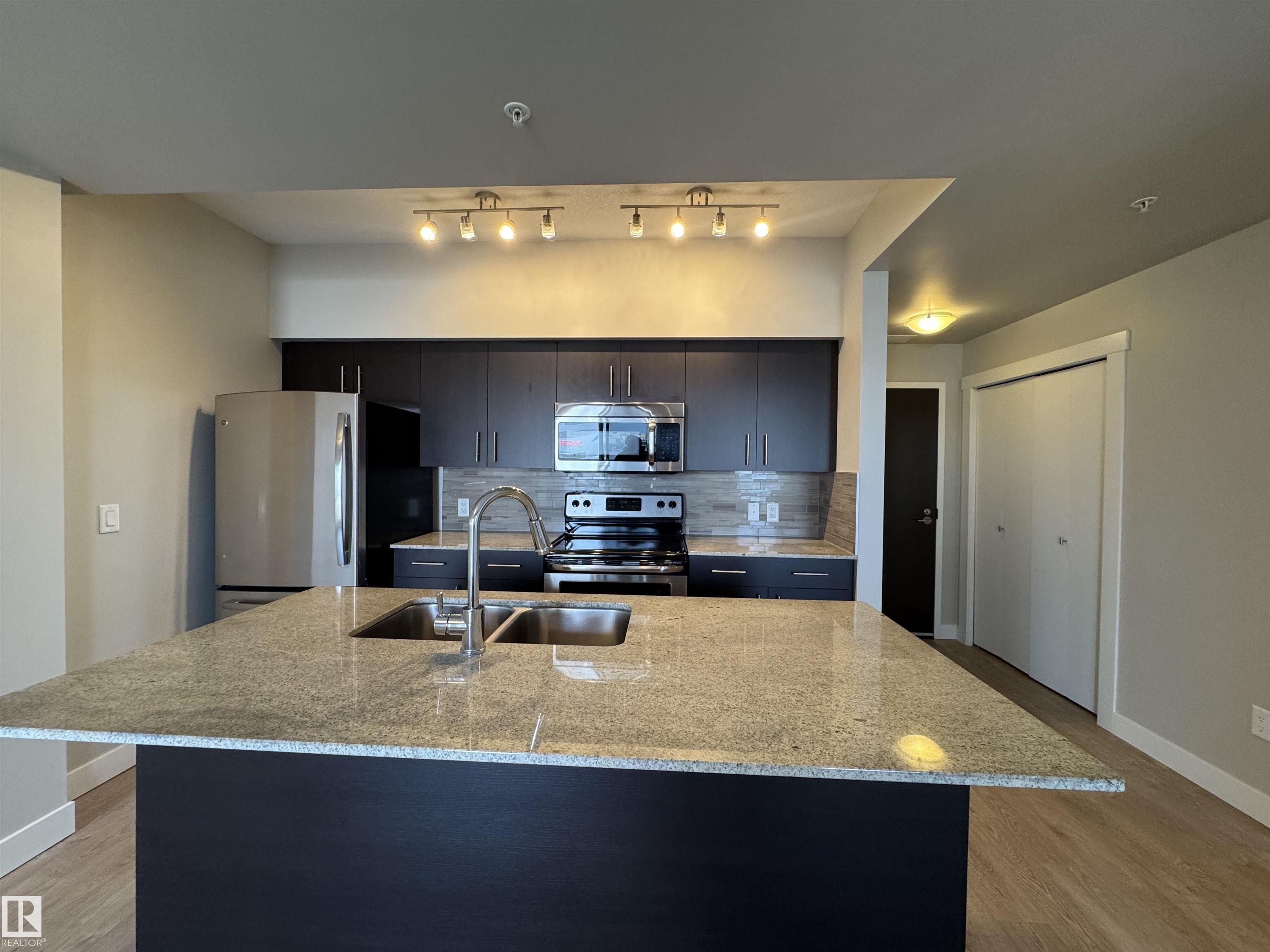Photo 13 at 703 - 10226 104 Street NW, Downtown, Edmonton