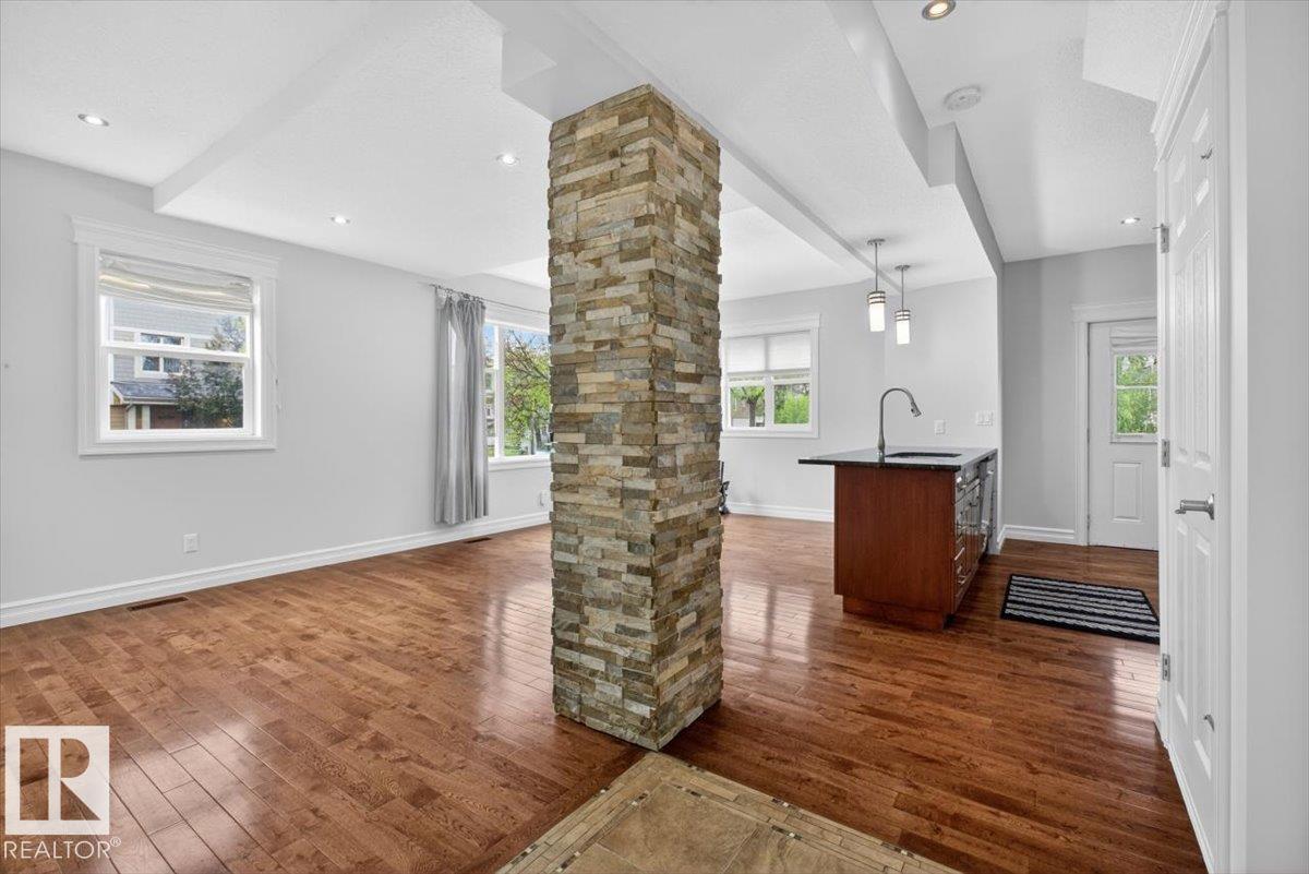 Photo 9 at 10958 88 Avenue NW, Garneau, Edmonton