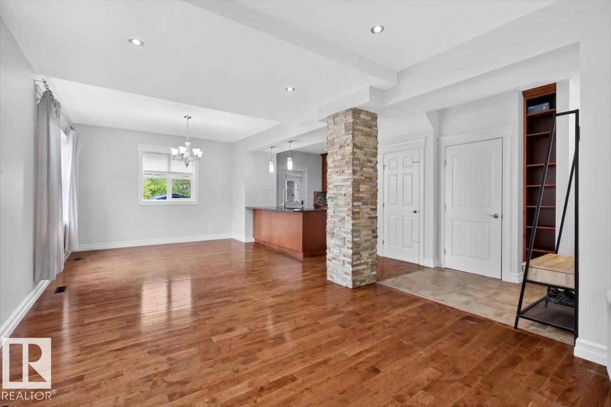 Photo 10 at 10958 88 Avenue NW, Garneau, Edmonton