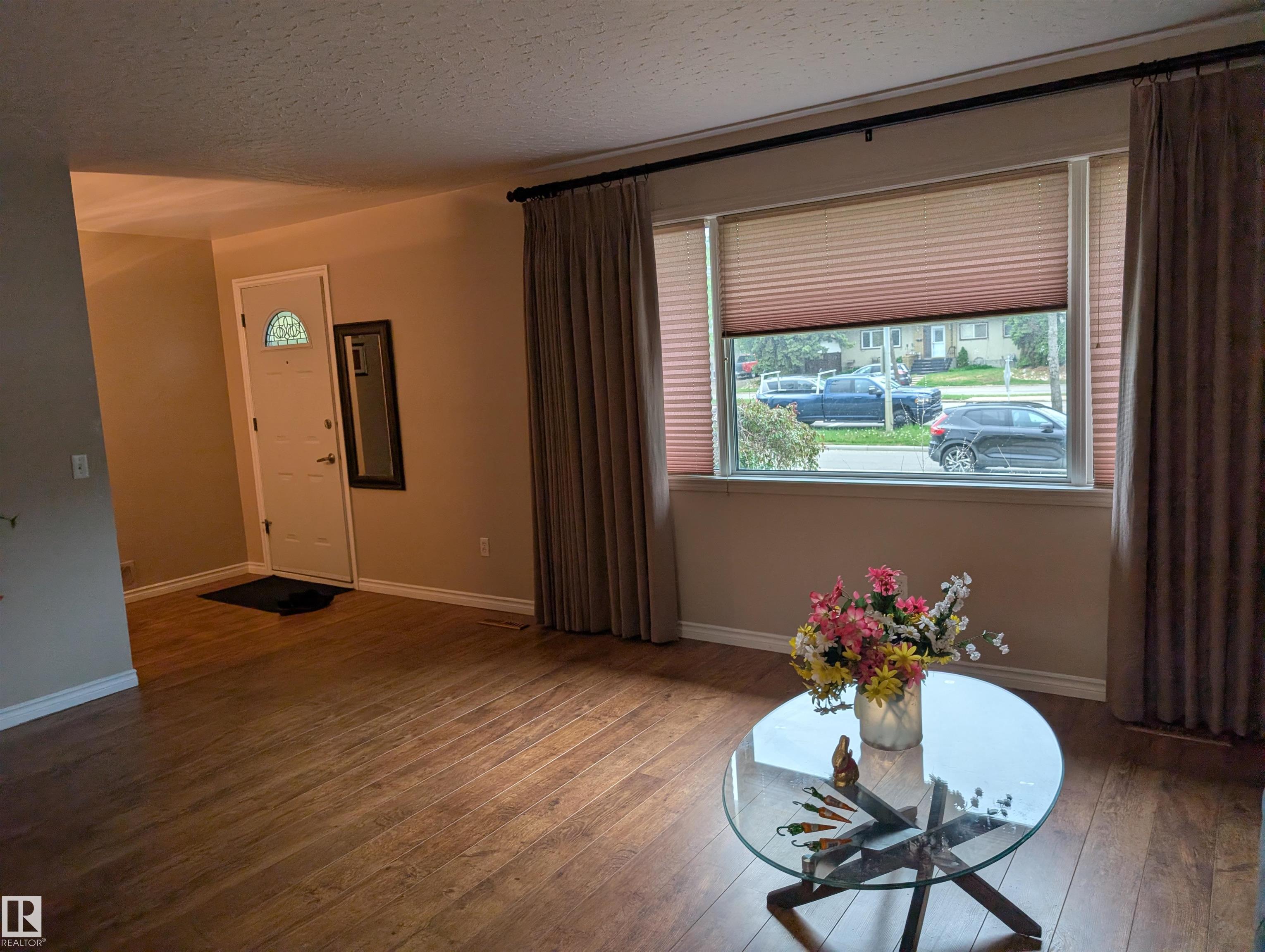 Photo 16 at 9443 75 Street NW, Ottewell, Edmonton