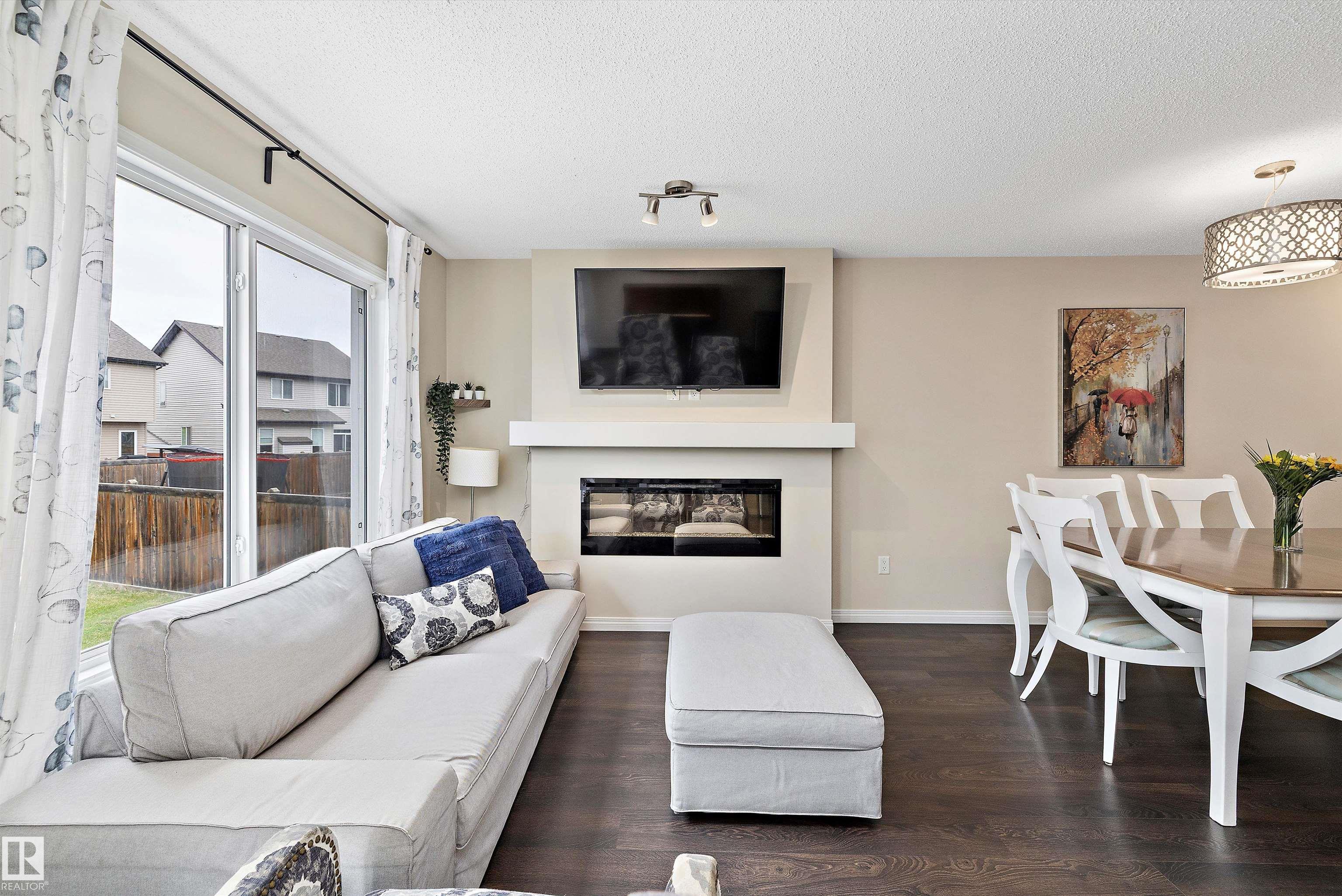 Photo 10 at 2152 Cassidy Wynd SW, Chappelle Area, Edmonton