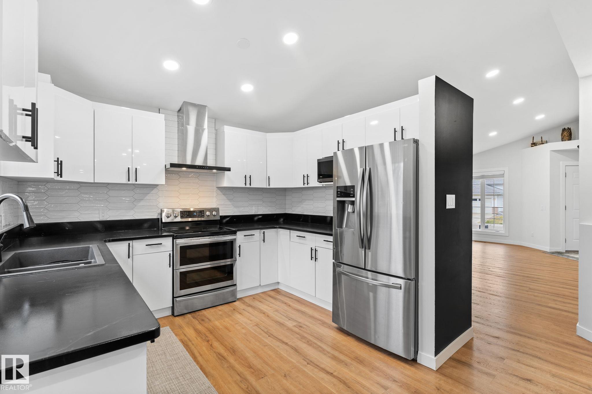 Photo 21 at 362 Blackburn Drive SW, Blackburne, Edmonton