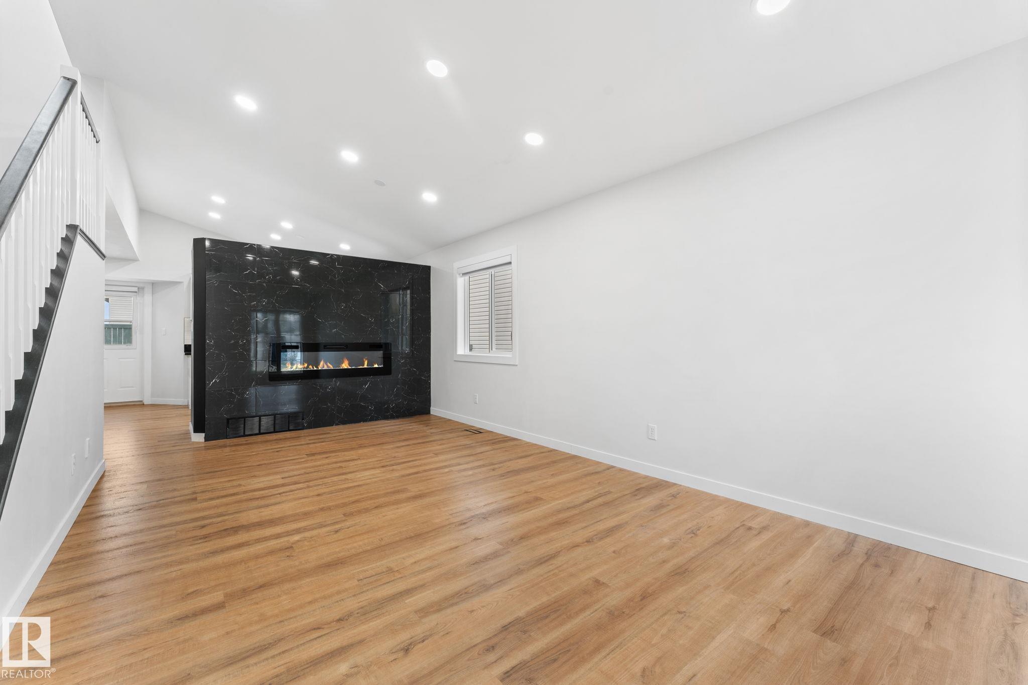 362 Blackburn Drive SW, Blackburne, Edmonton
