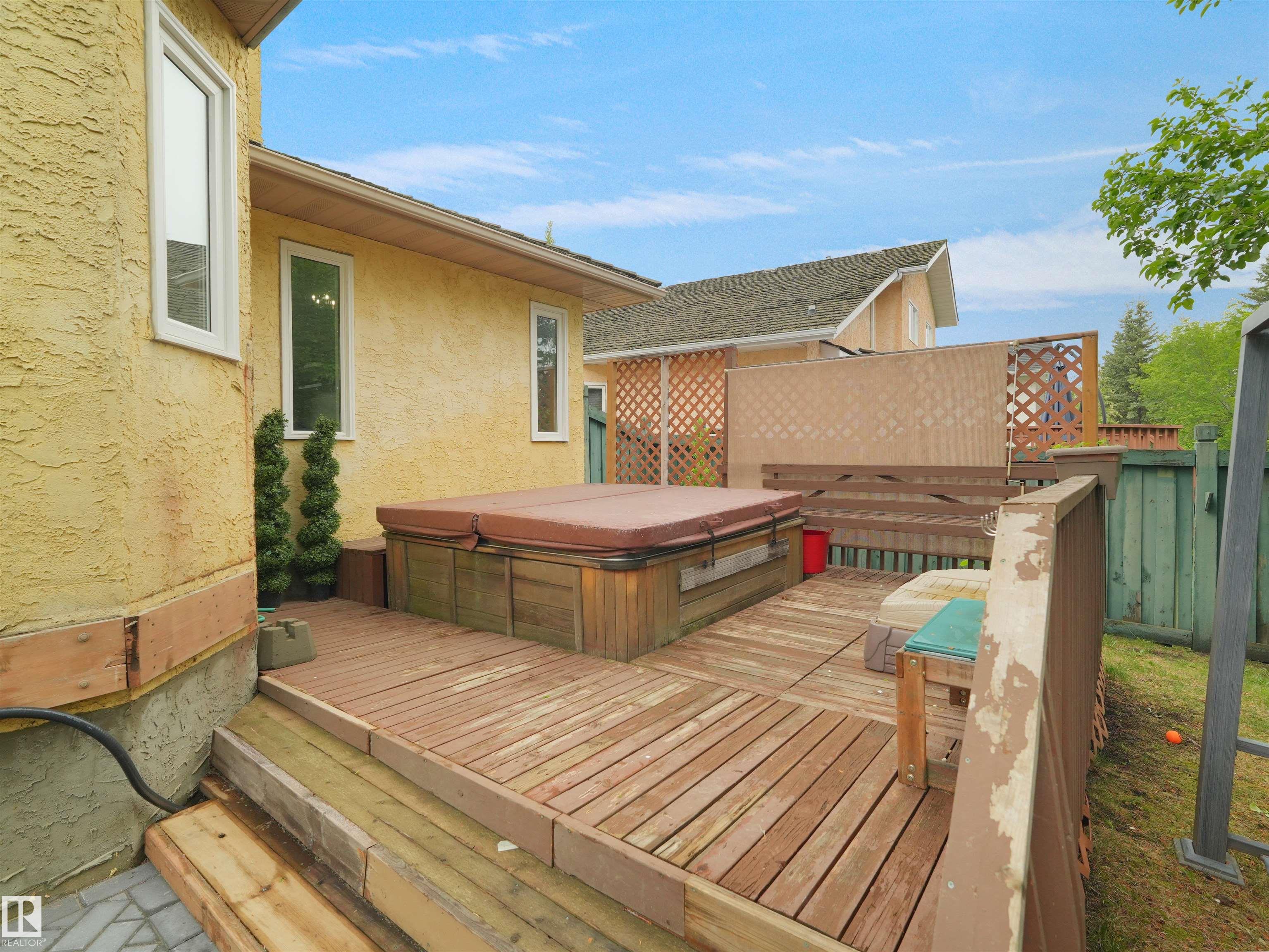Photo 13 at 208 Ferguson Place NW, Falconer Heights, Edmonton