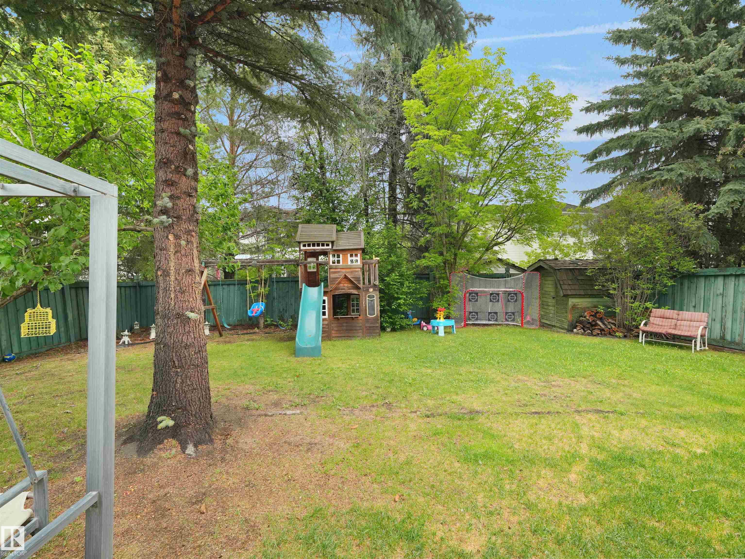 Photo 14 at 208 Ferguson Place NW, Falconer Heights, Edmonton