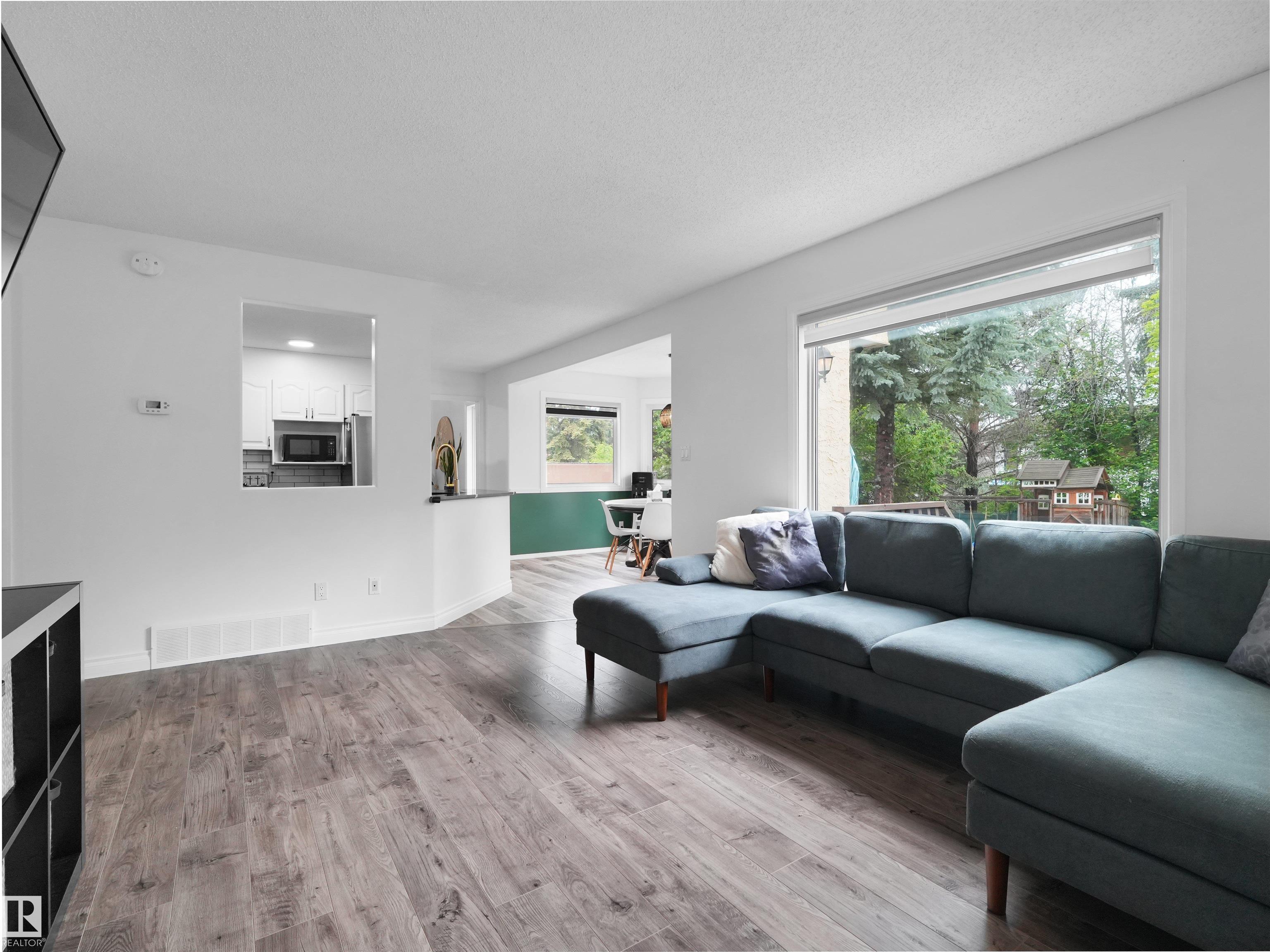 Photo 22 at 208 Ferguson Place NW, Falconer Heights, Edmonton