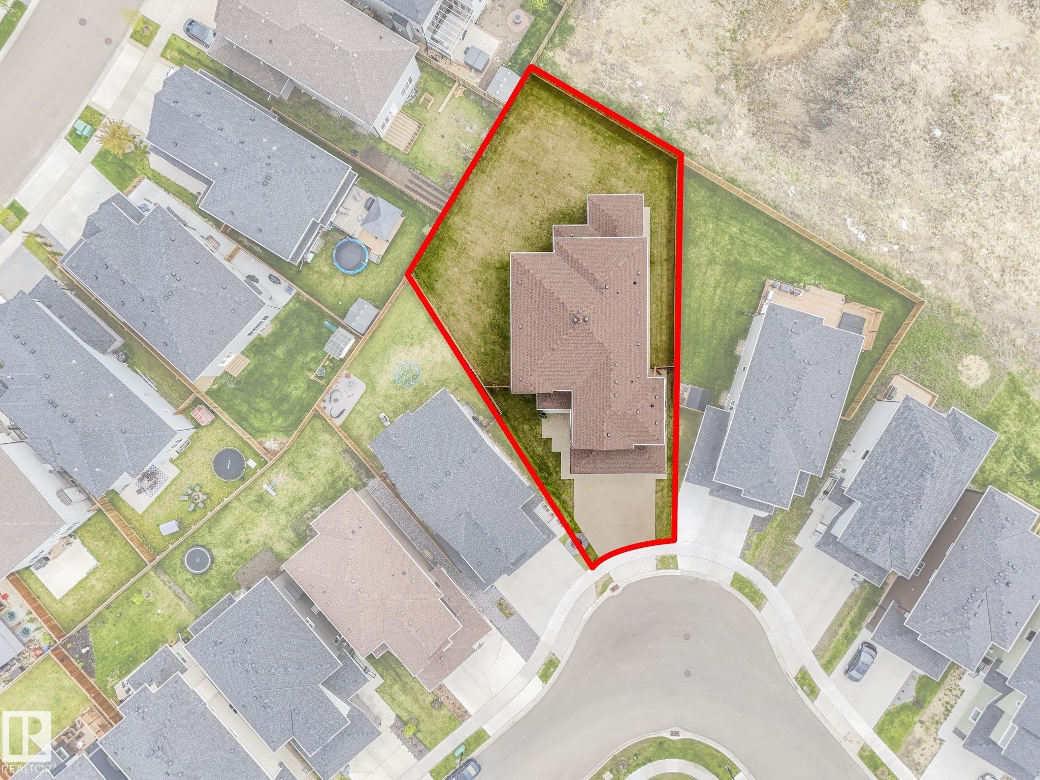 3101 Pelerin Crescent, Place Chaleureuse, Beaumont
