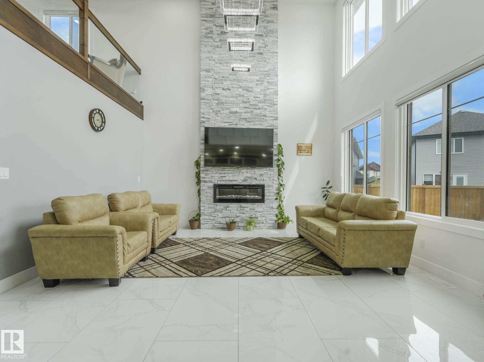 Photo 10 at 3101 Pelerin Crescent, Place Chaleureuse, Beaumont