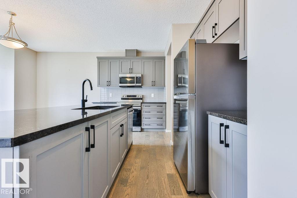 Photo 24 at 2031 207 Street NW, Stillwater, Edmonton