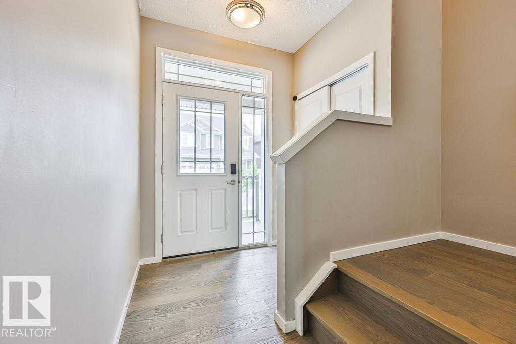 Photo 6 at 2031 207 Street NW, Stillwater, Edmonton