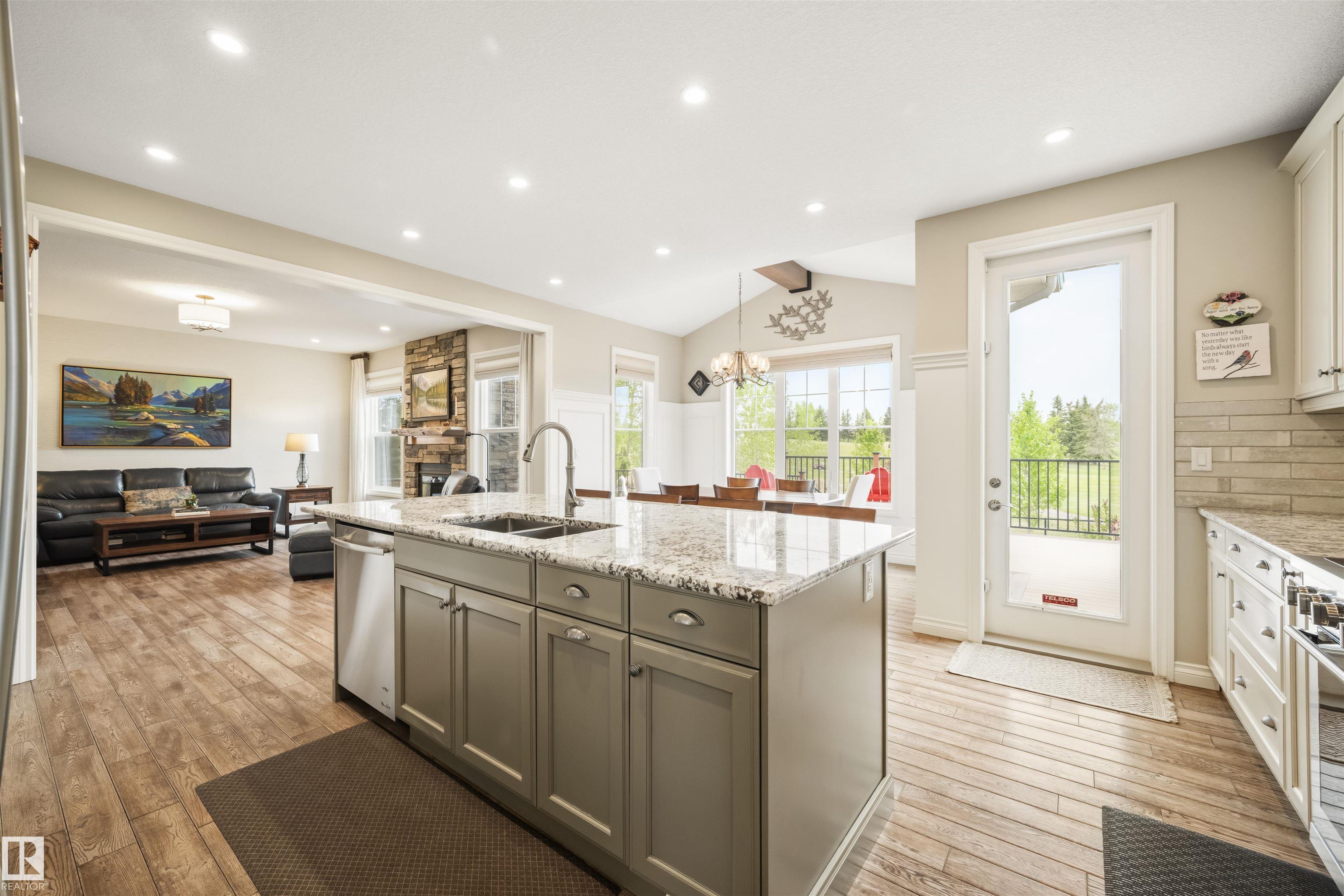 Photo 11 at 127 Rosemount Court, Coloniale Estates, Beaumont