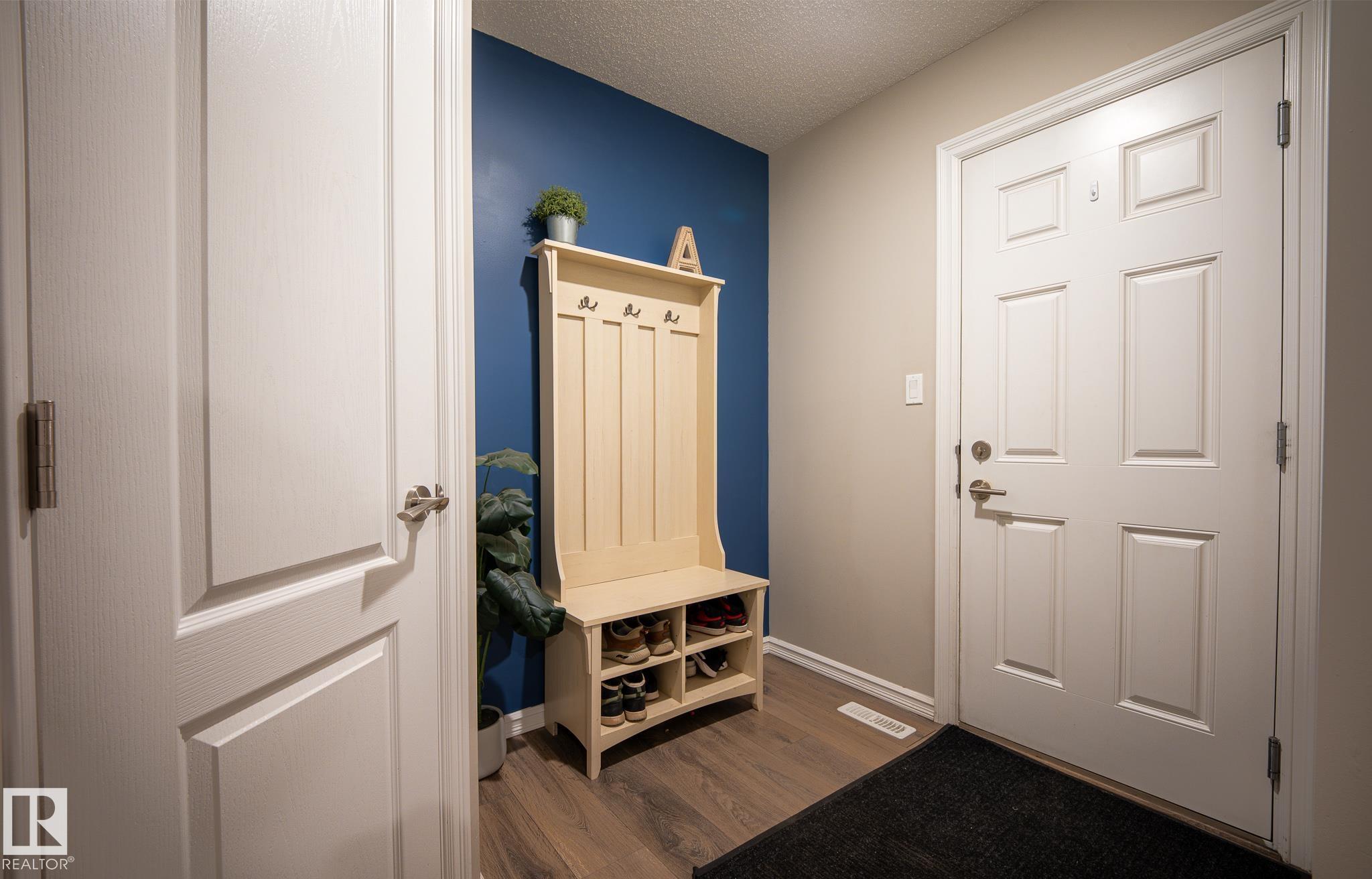 Photo 14 at 4431 5 Street NW, Maple Crest, Edmonton
