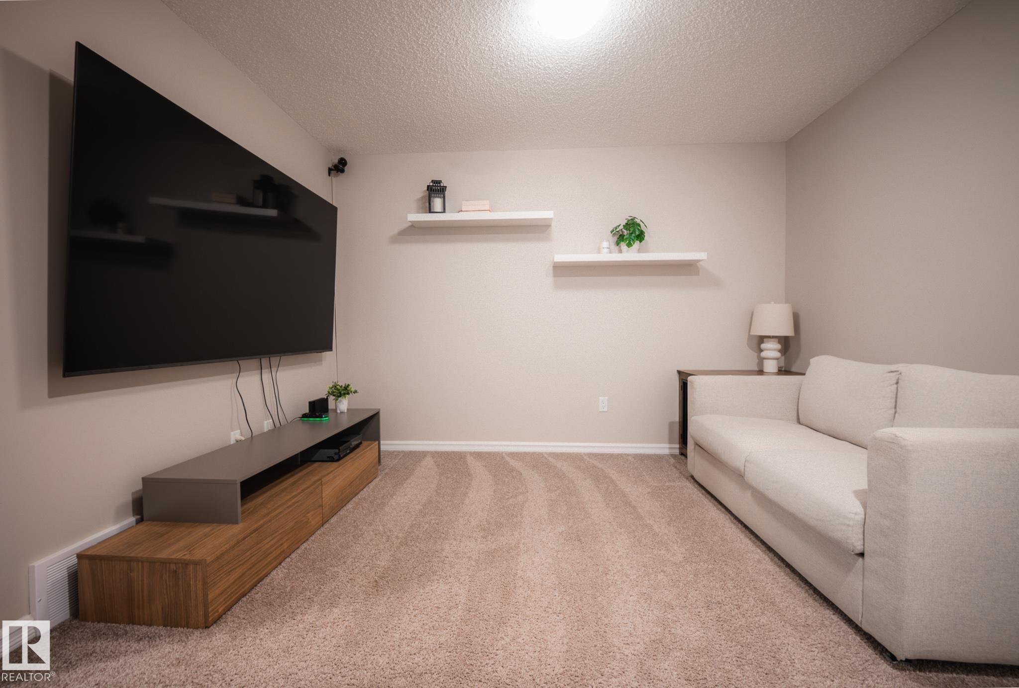 Photo 22 at 4431 5 Street NW, Maple Crest, Edmonton